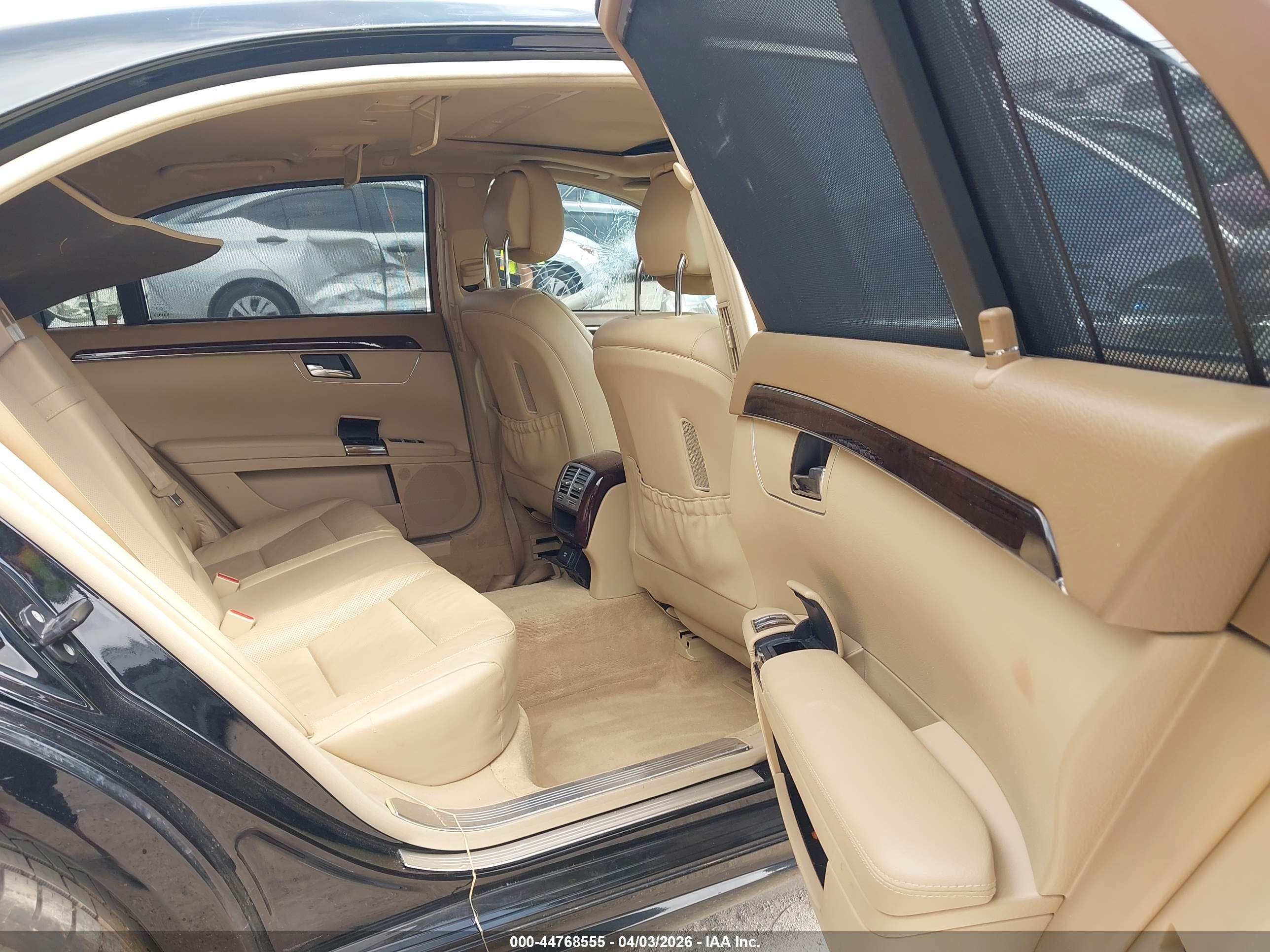 MERCEDES-BENZ S image 8