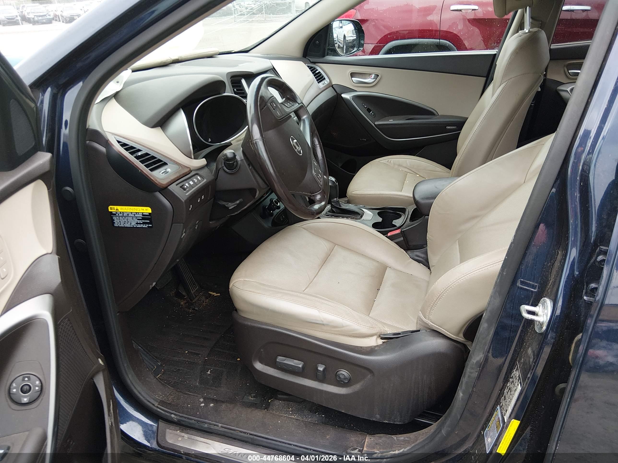 HYUNDAI SANTA image 5