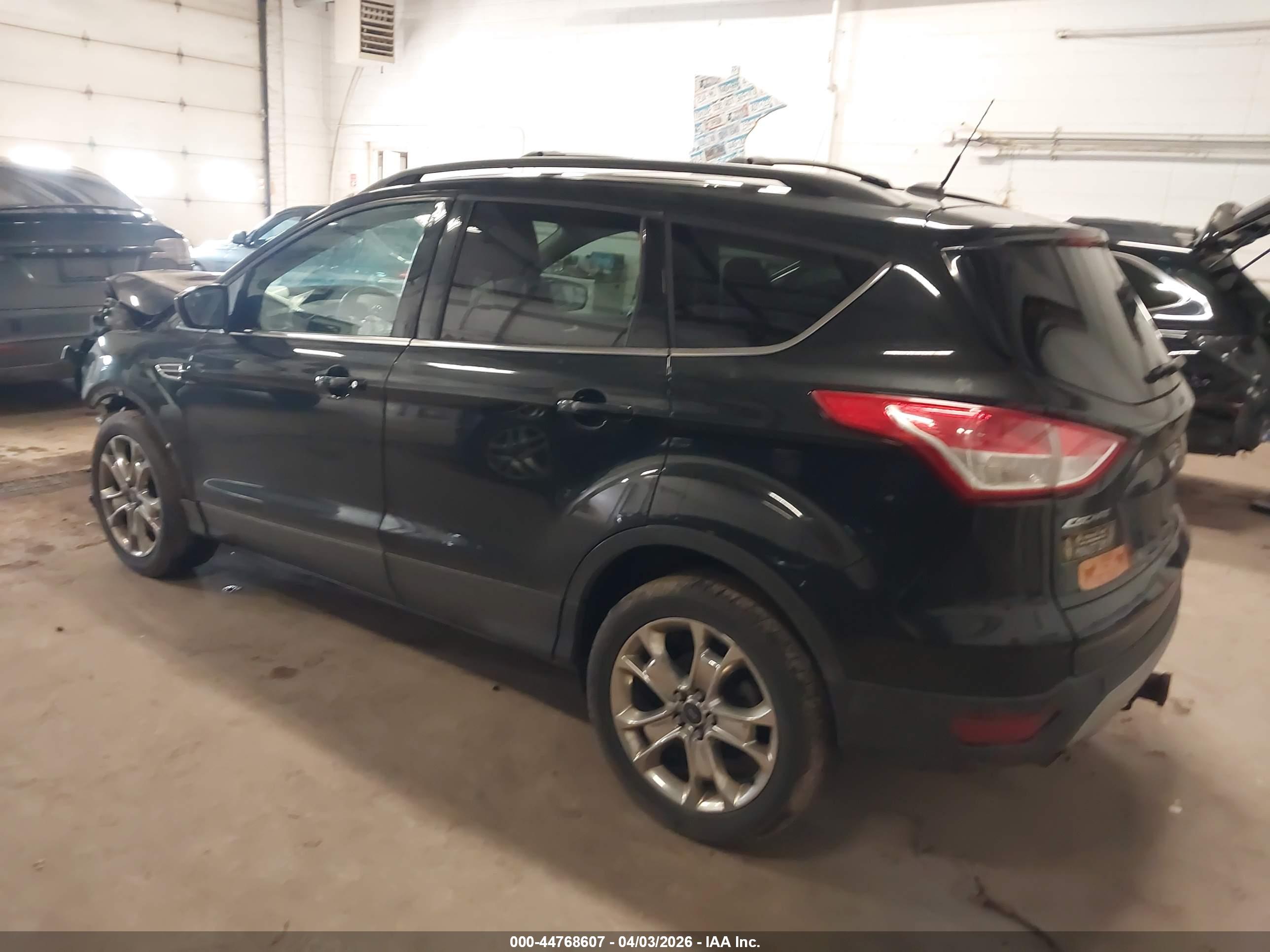 FORD ESCAPE image 3