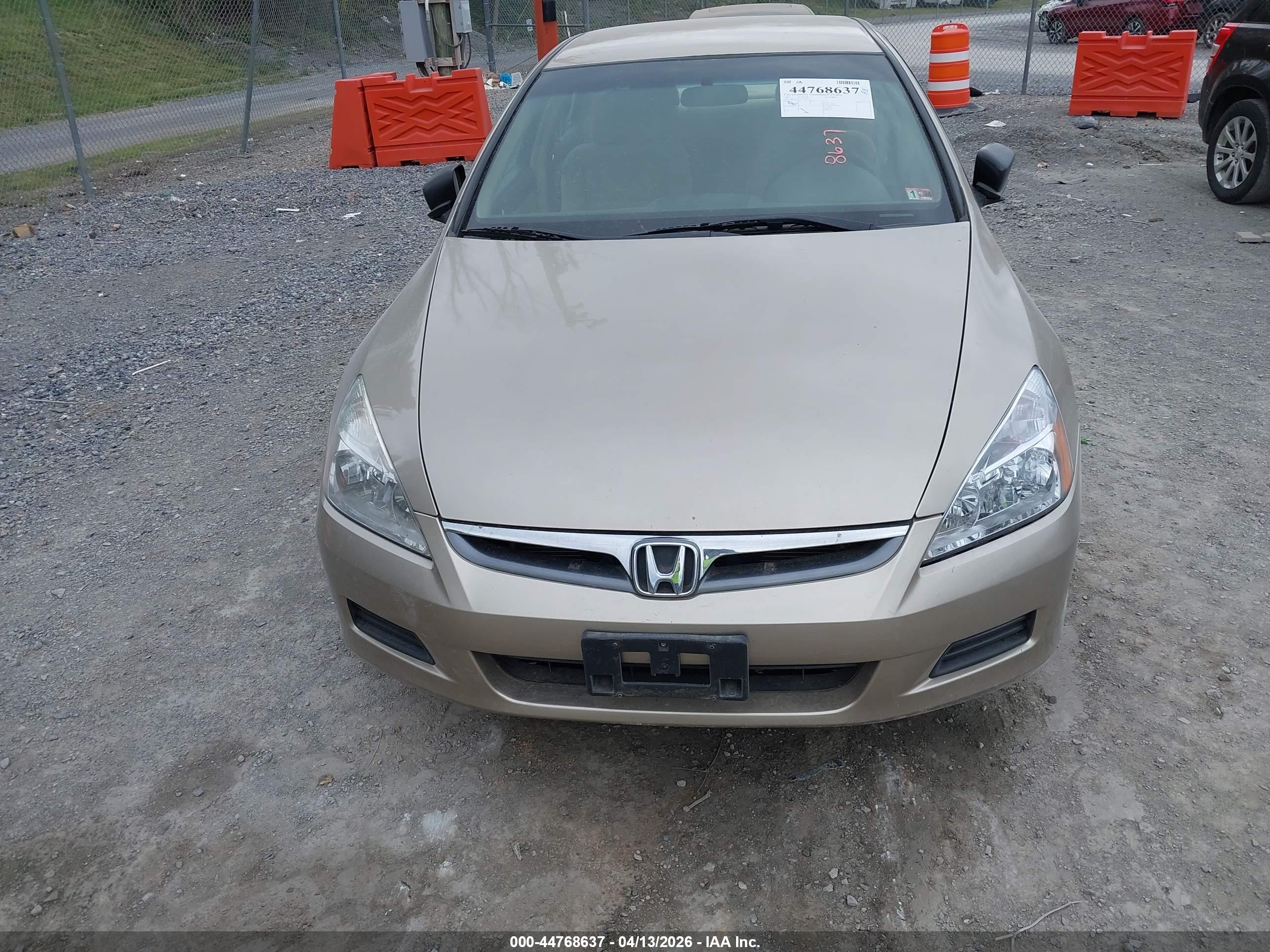 HONDA ACCORD image 6