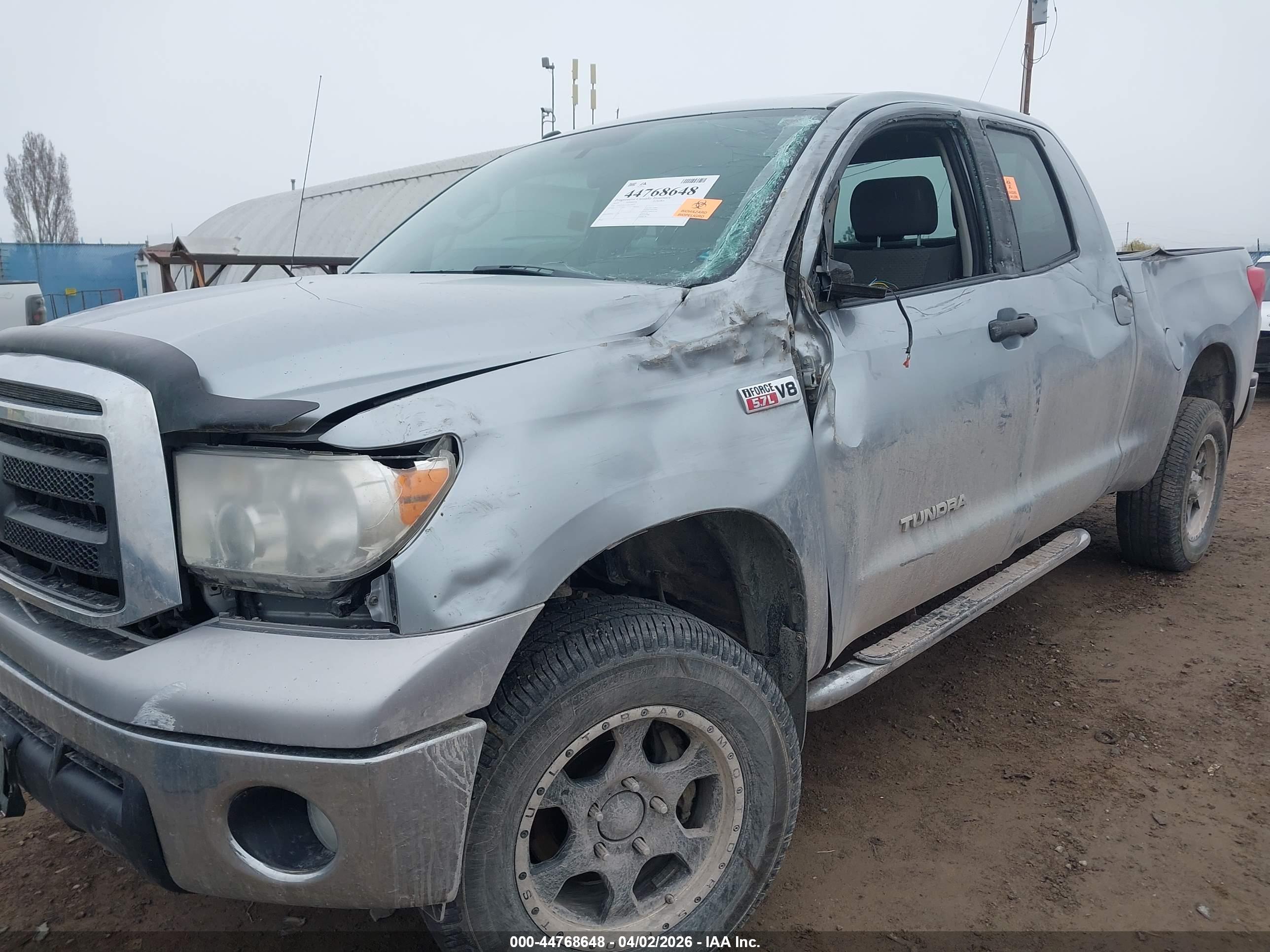 TOYOTA TUNDRA image 6