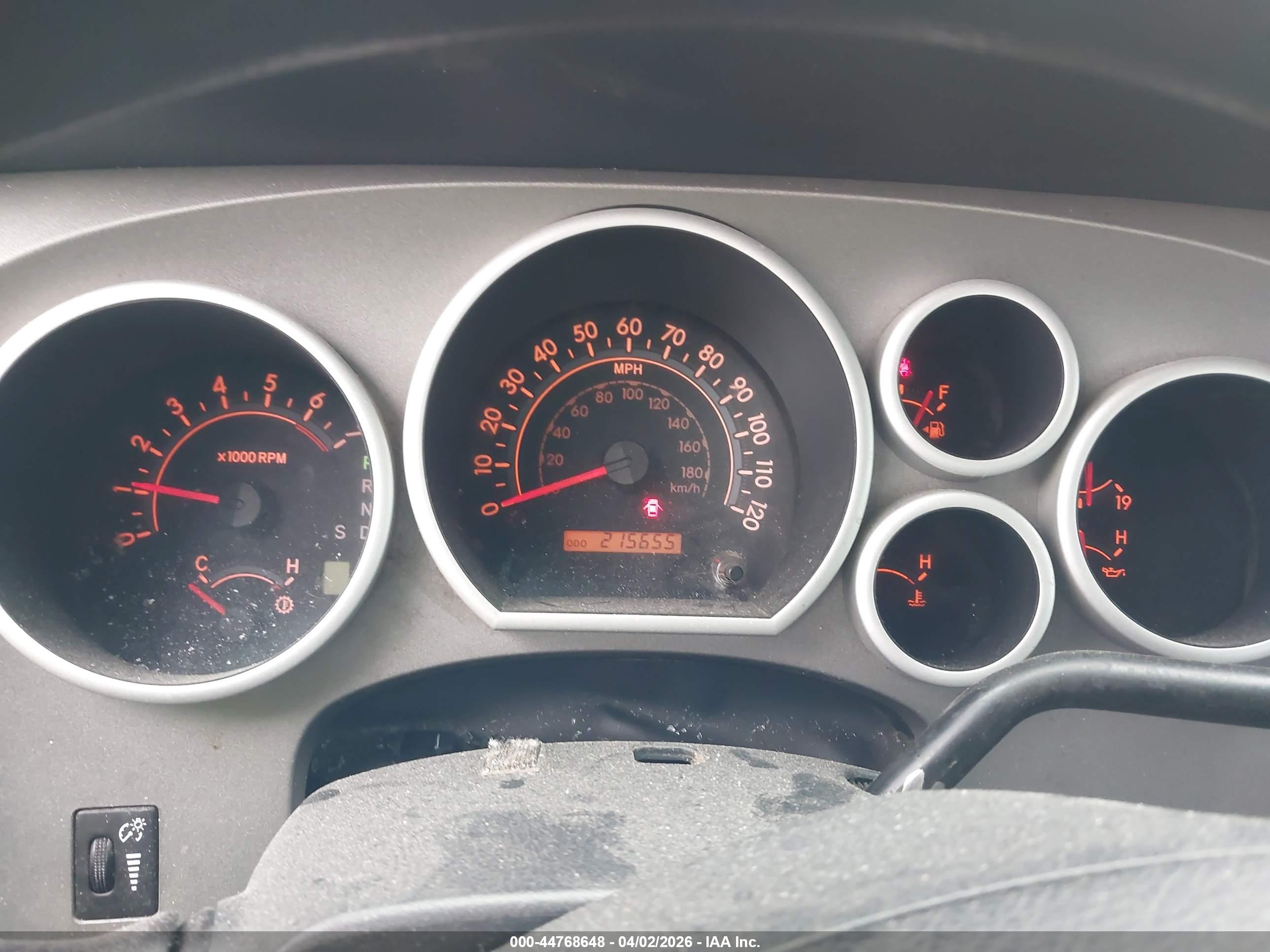 TOYOTA TUNDRA image 7