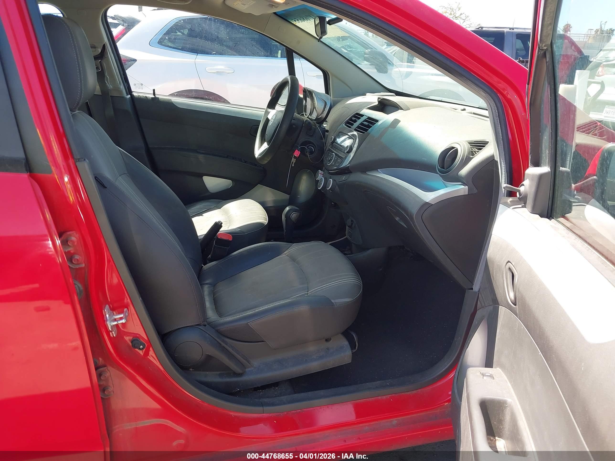 CHEVROLET SPARK image 5