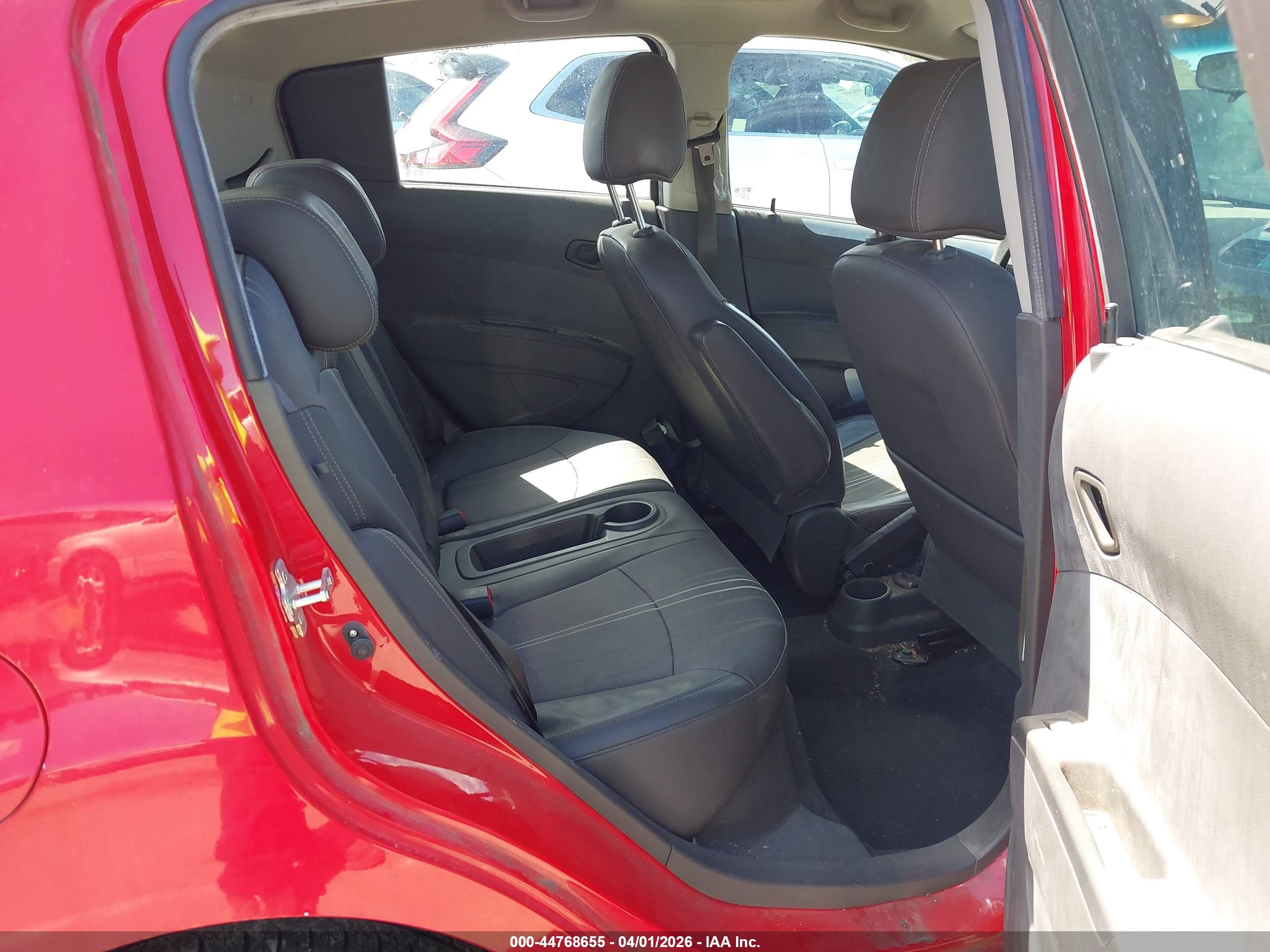CHEVROLET SPARK image 8