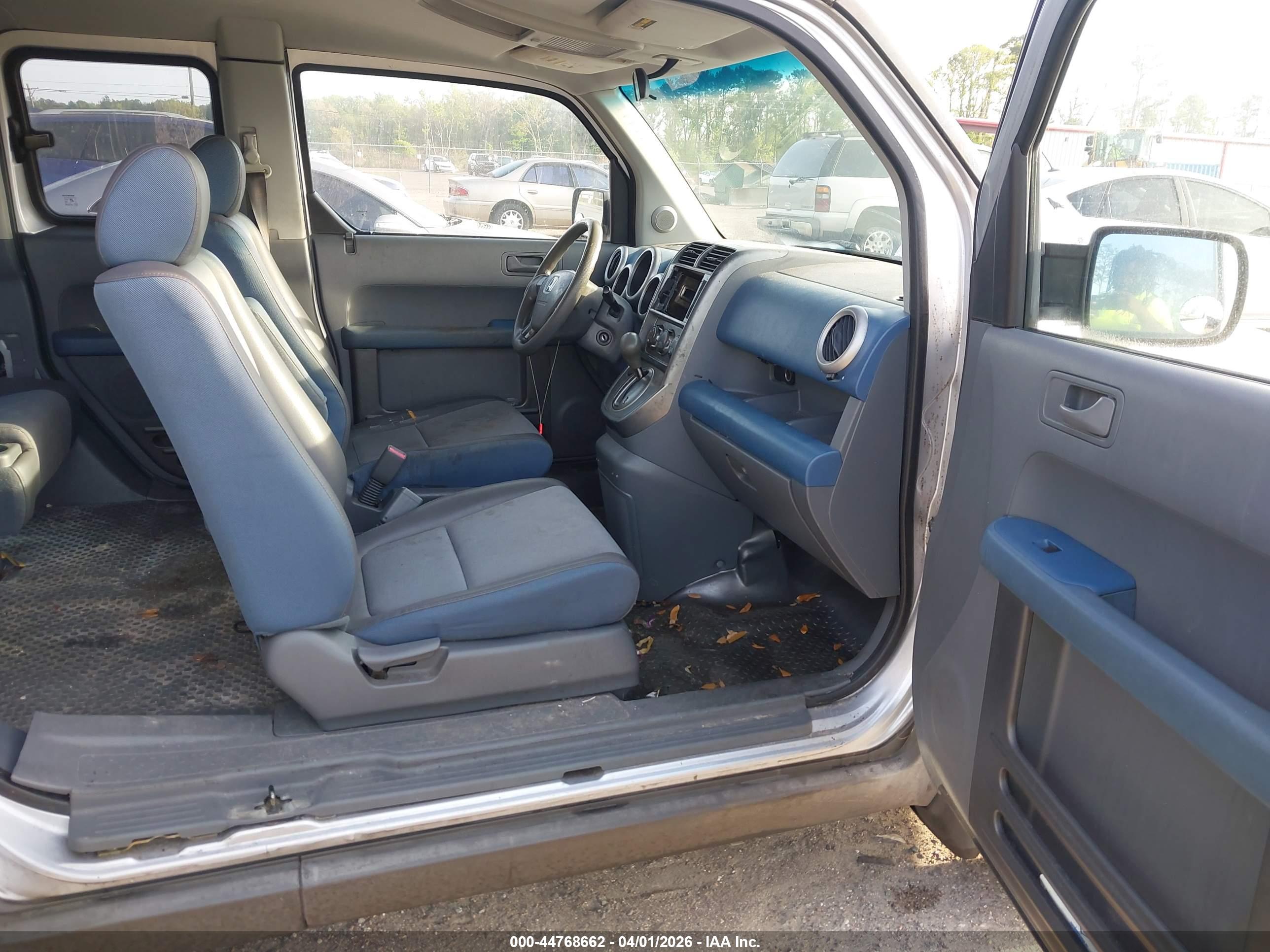 HONDA ELEMENT image 5