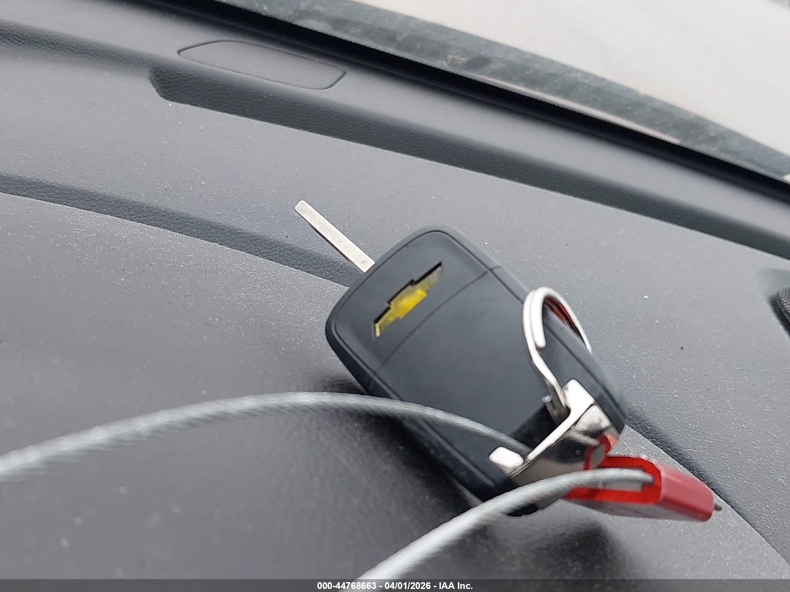 CHEVROLET EQUINOX image 11