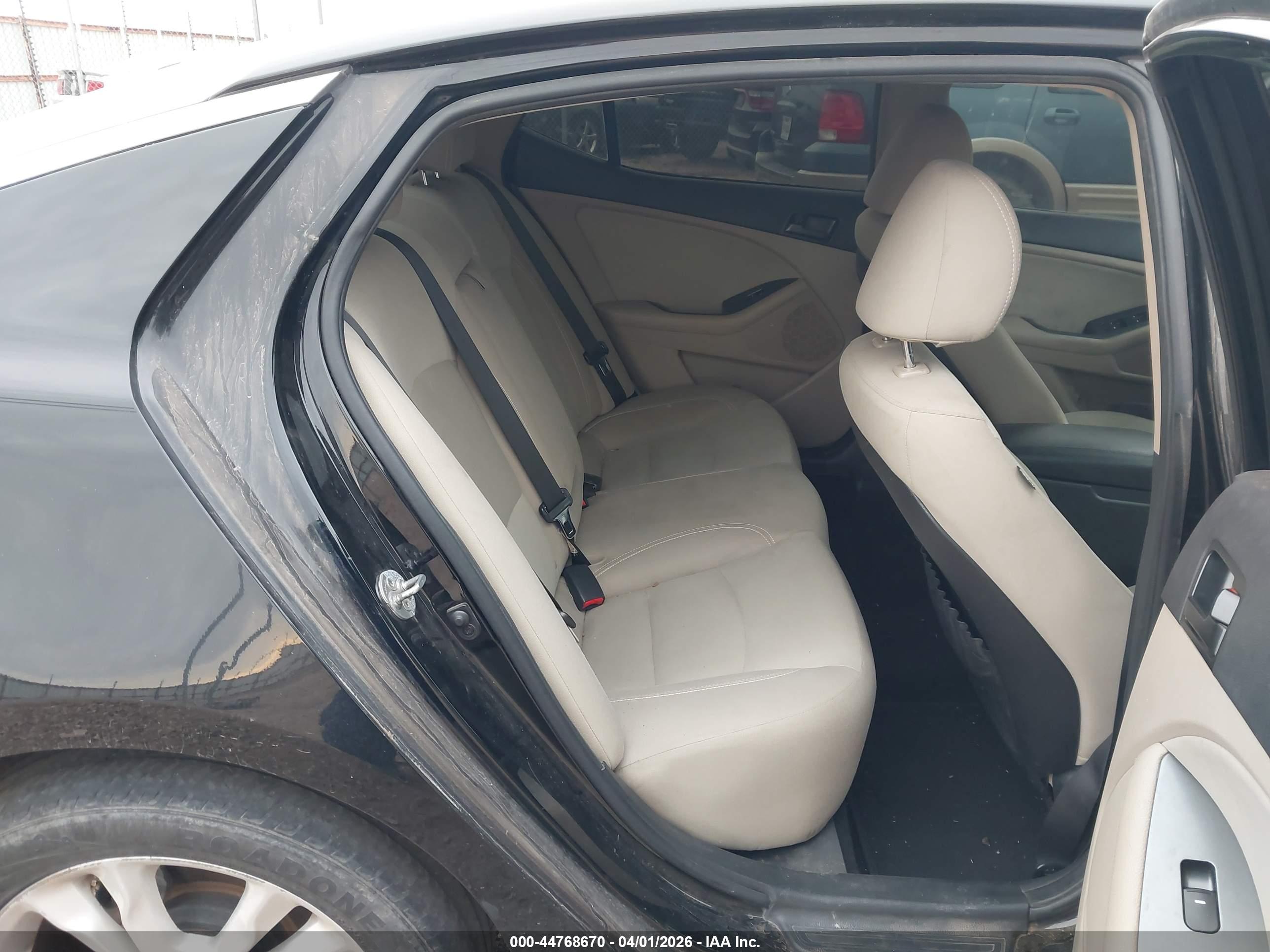 KIA OPTIMA image 8