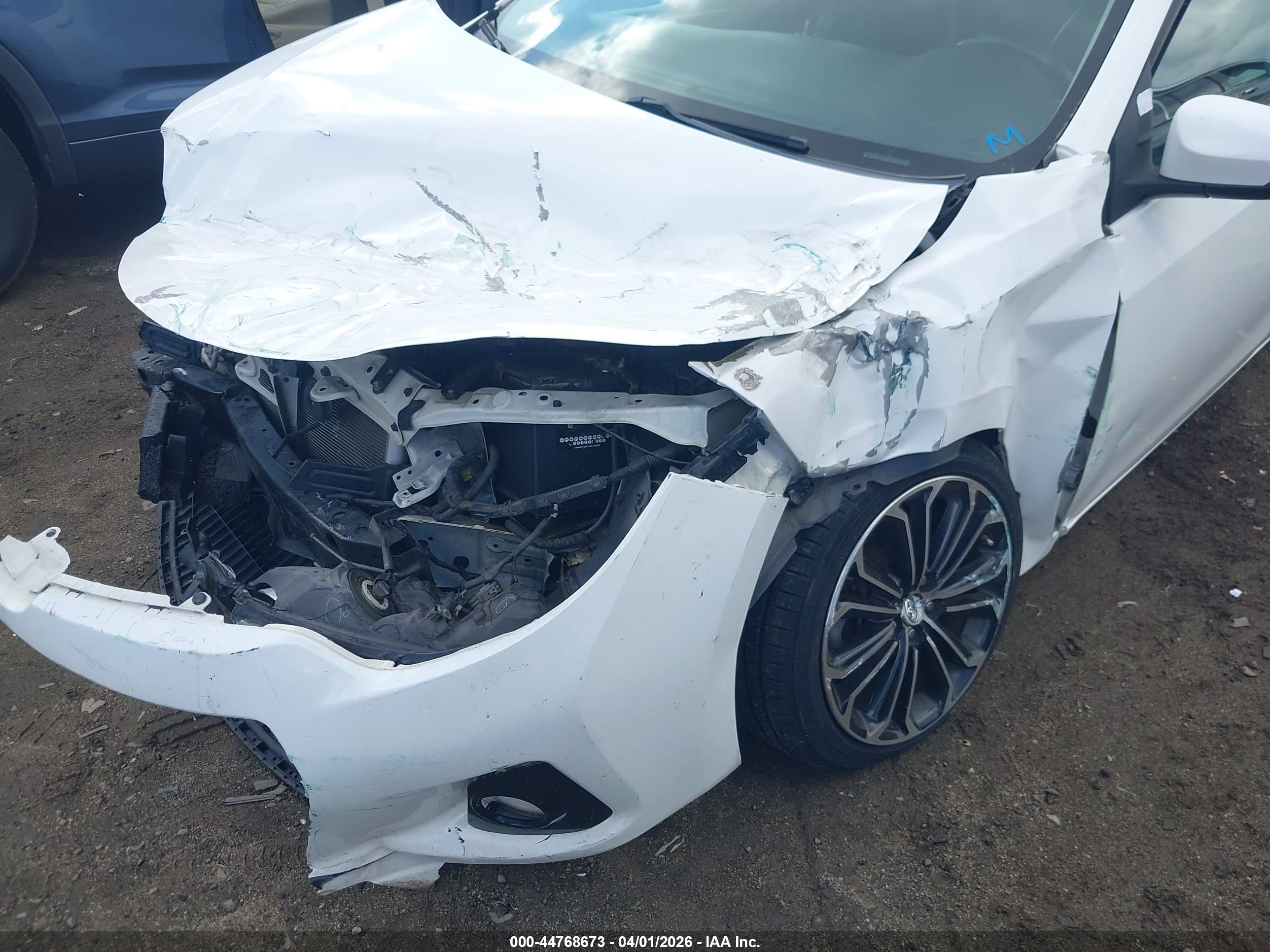 TOYOTA COROLLA image 6