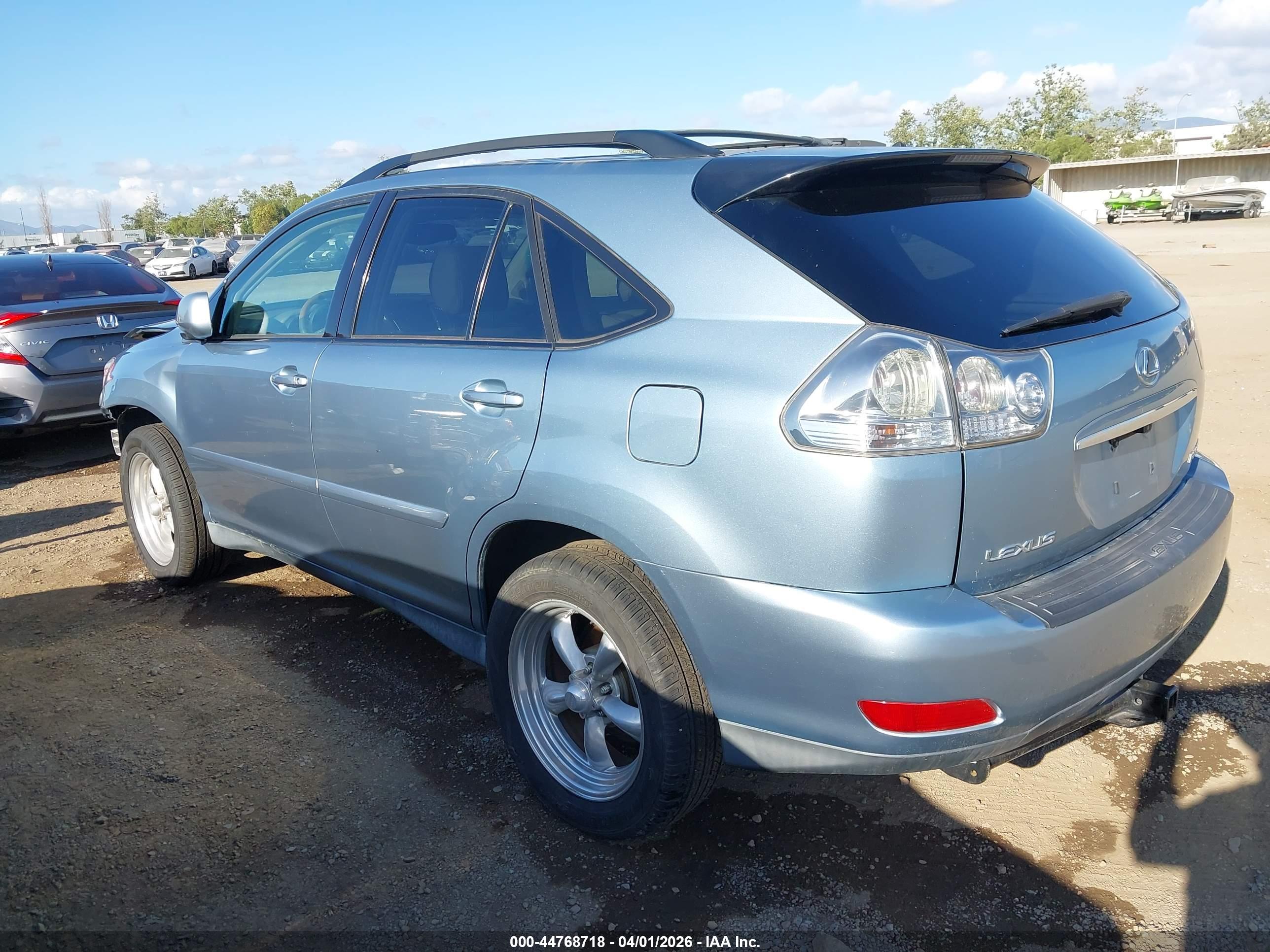 LEXUS RX image 3