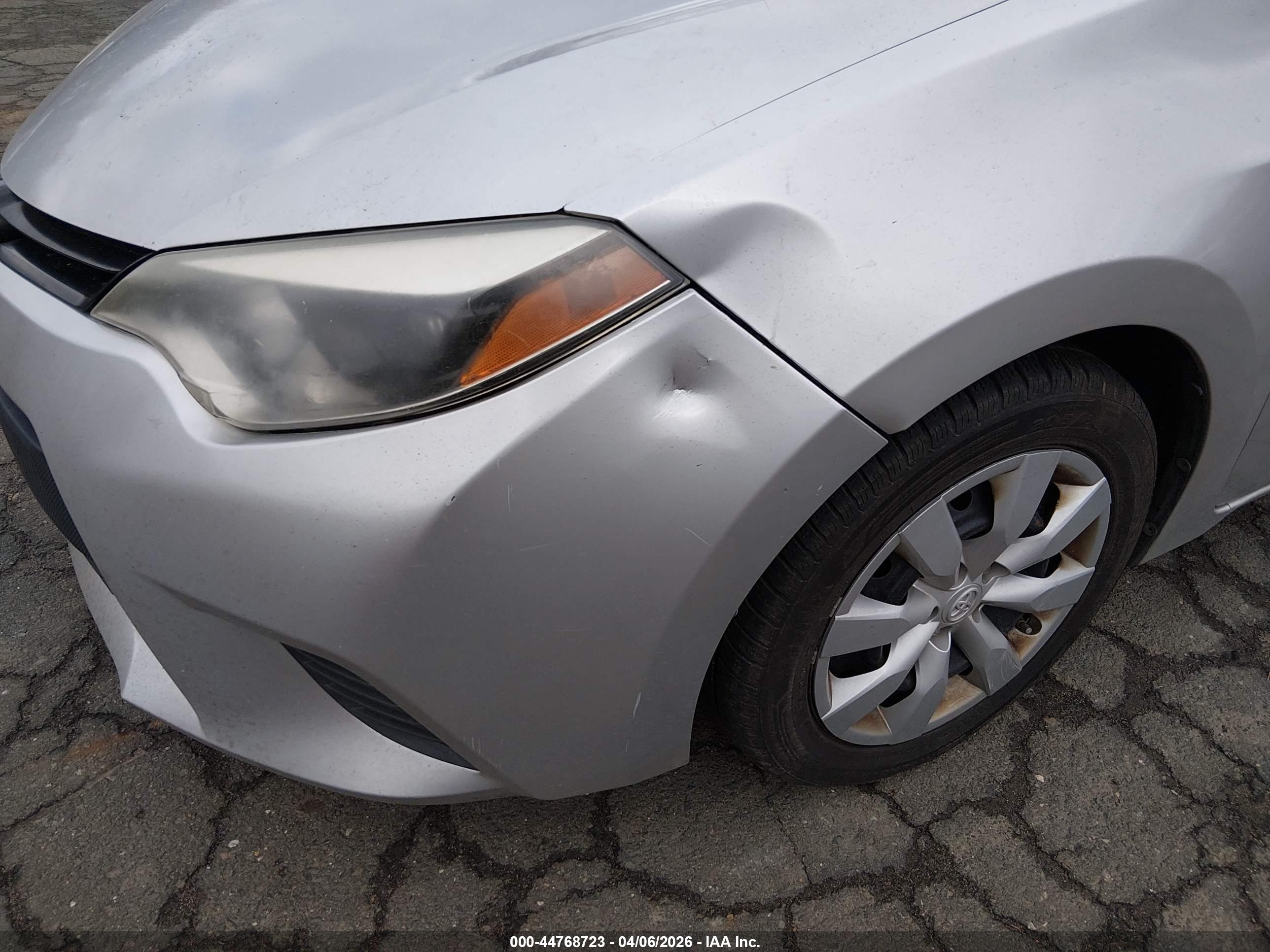 TOYOTA COROLLA image 6