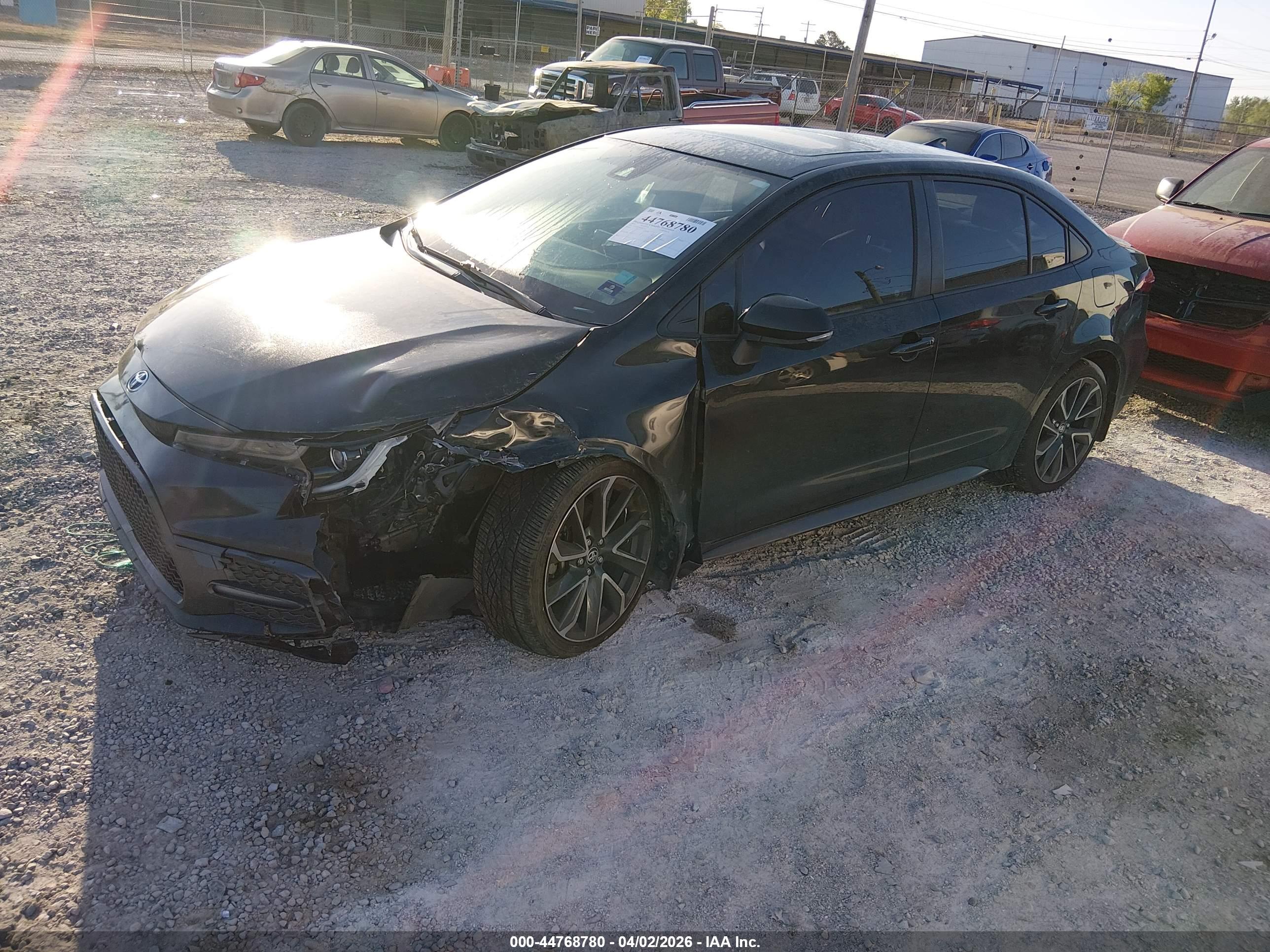 TOYOTA COROLLA image 2