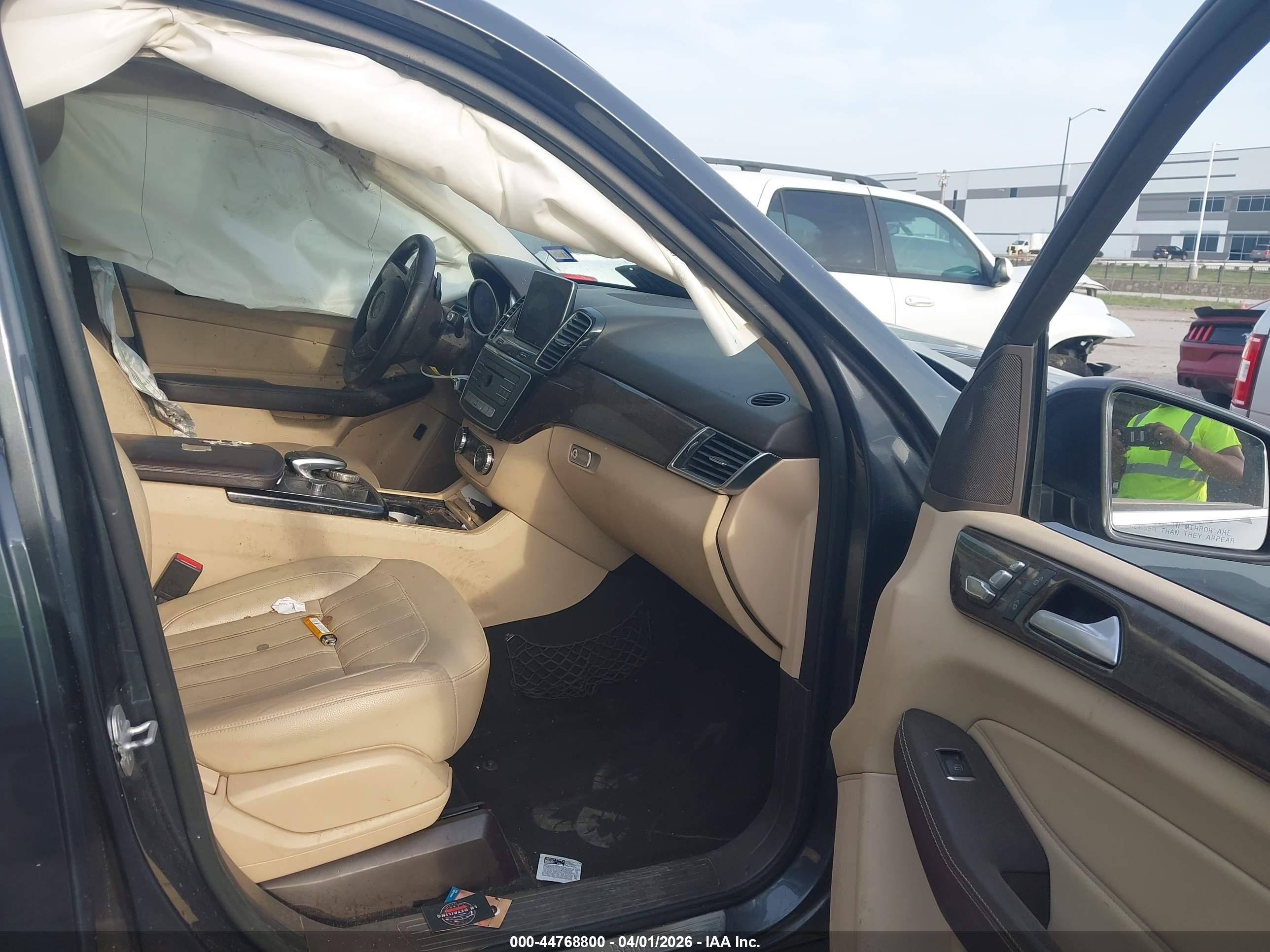 MERCEDES-BENZ GLE image 5