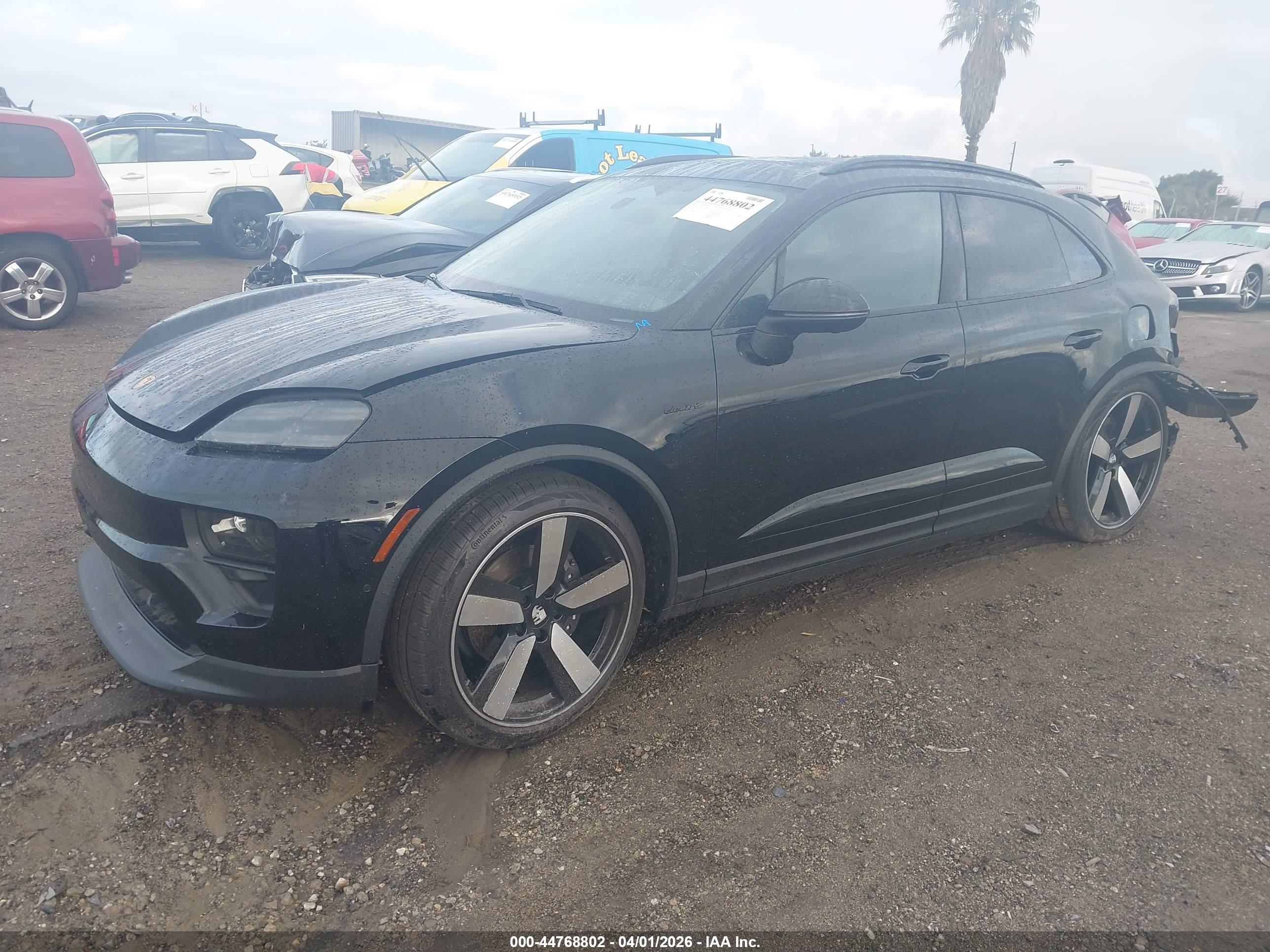 PORSCHE MACAN image 2