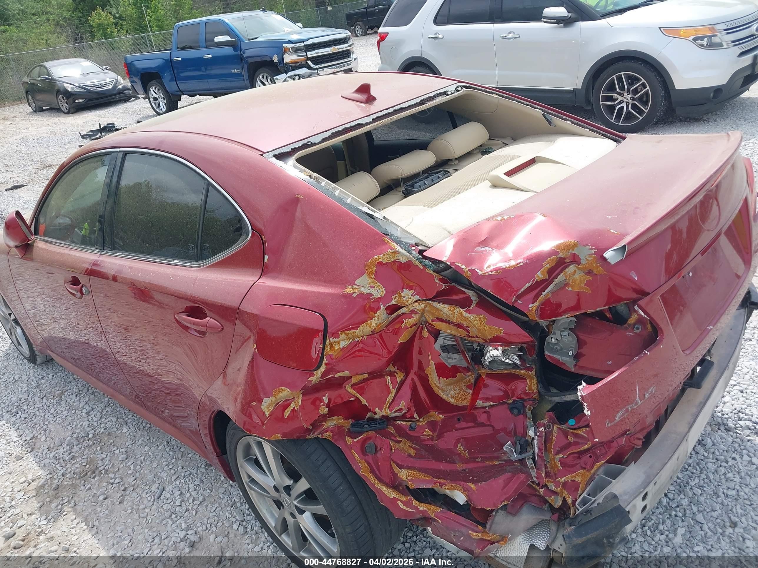 LEXUS IS image 6