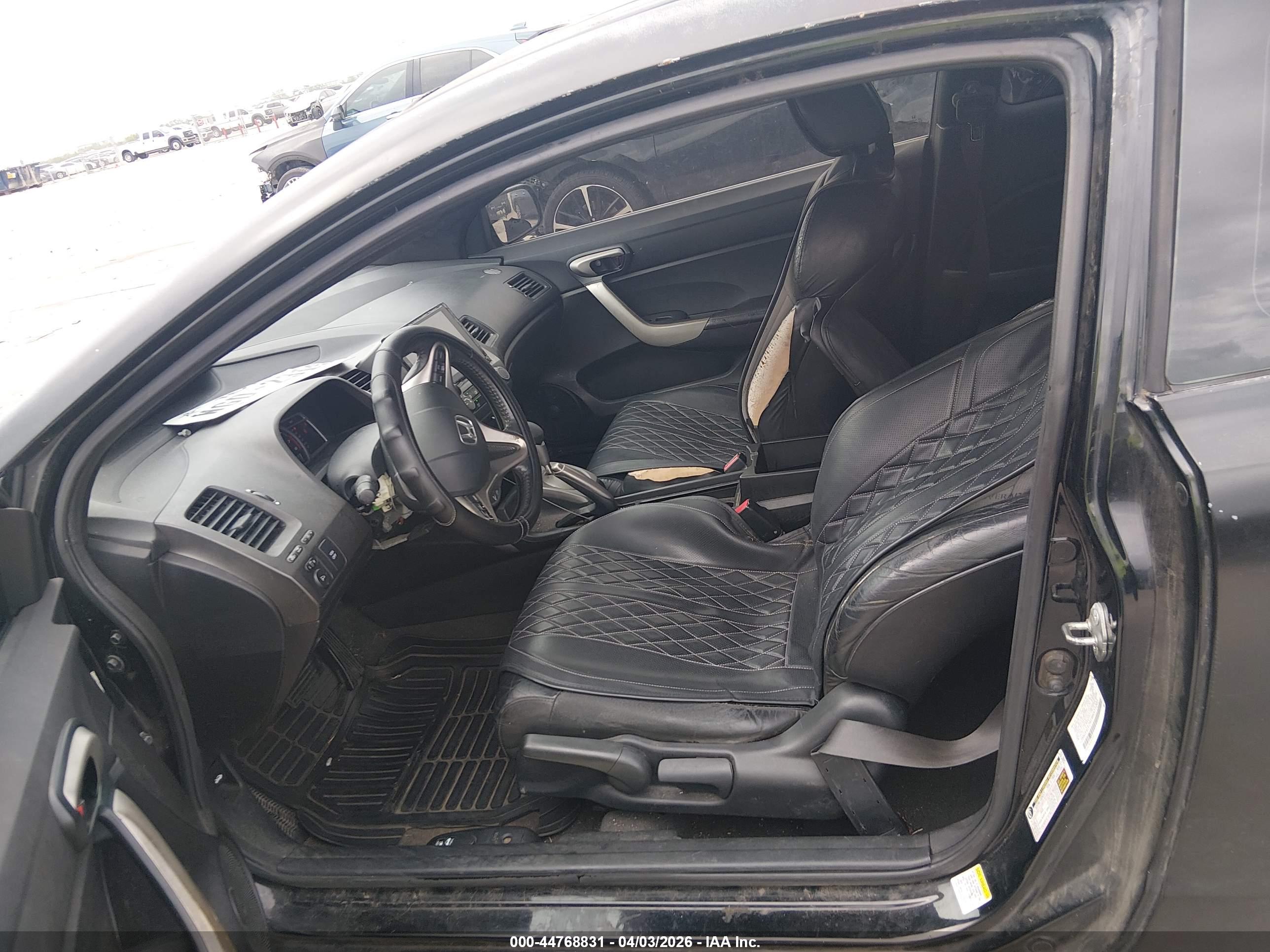 HONDA CIVIC image 8