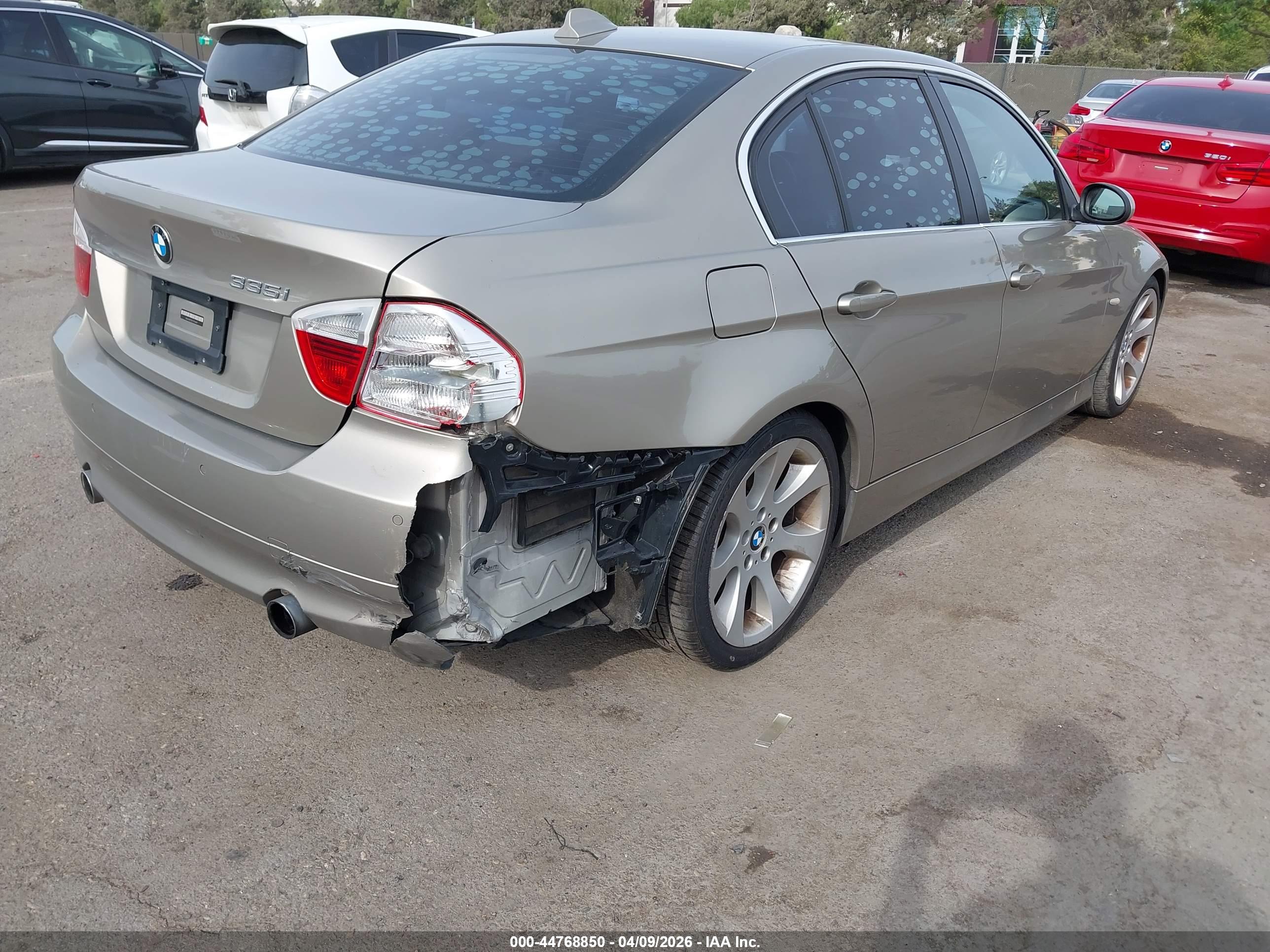 BMW 335I image 6