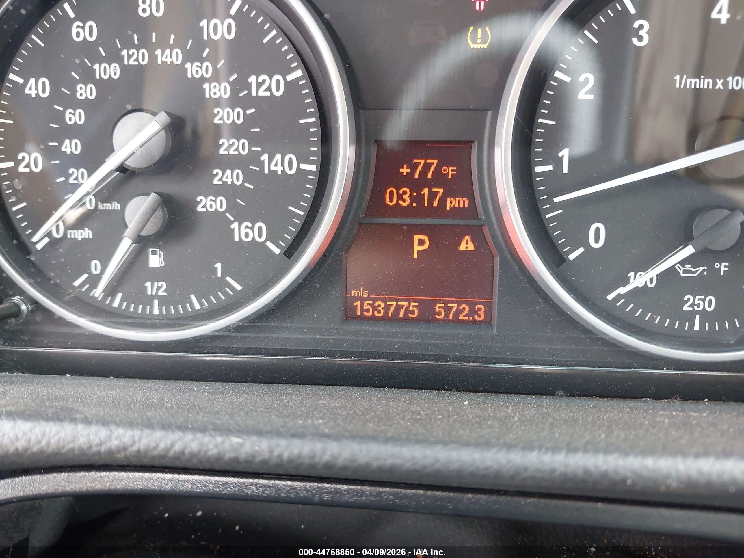 BMW 335I image 7