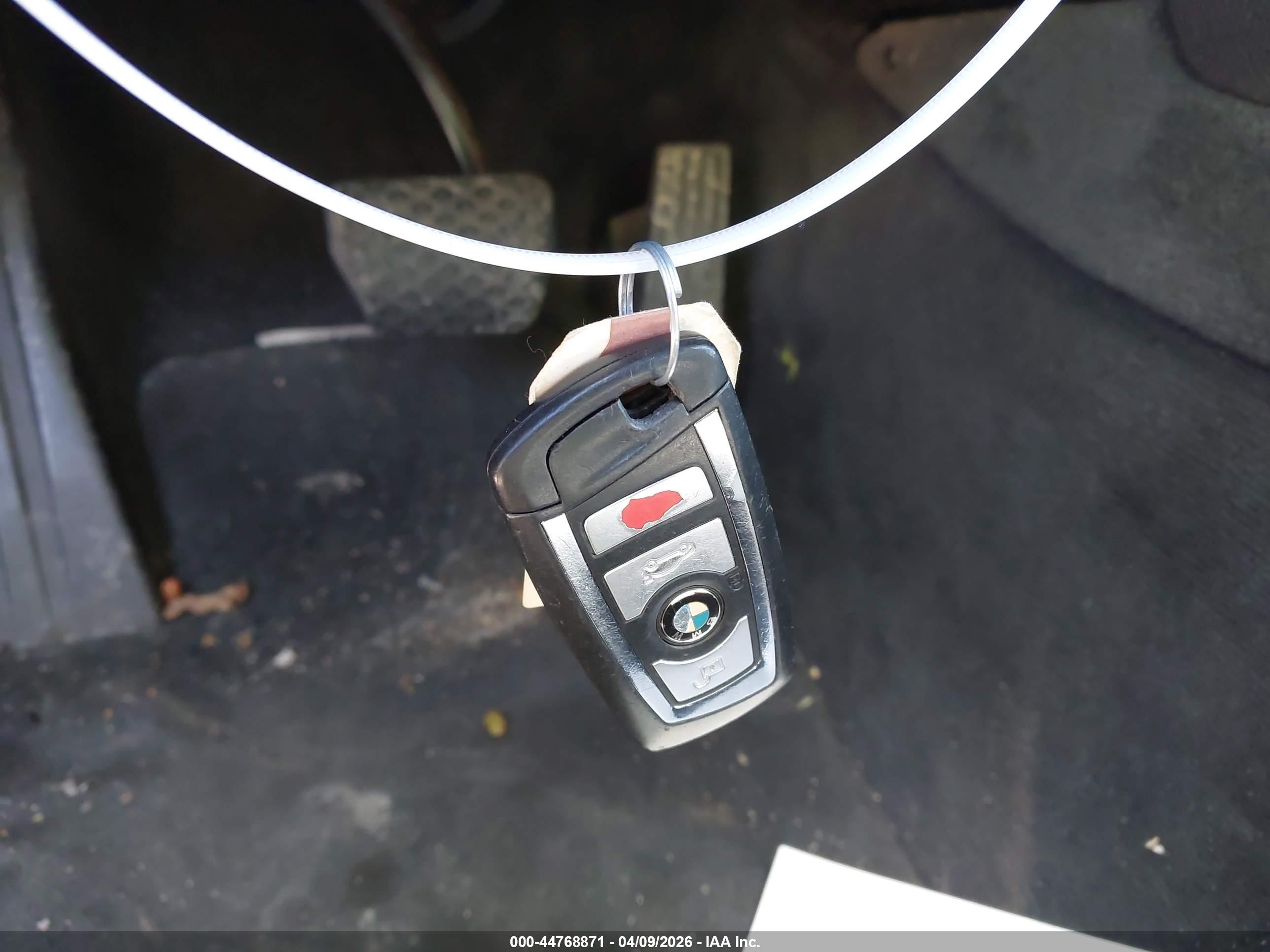 BMW 535I image 11