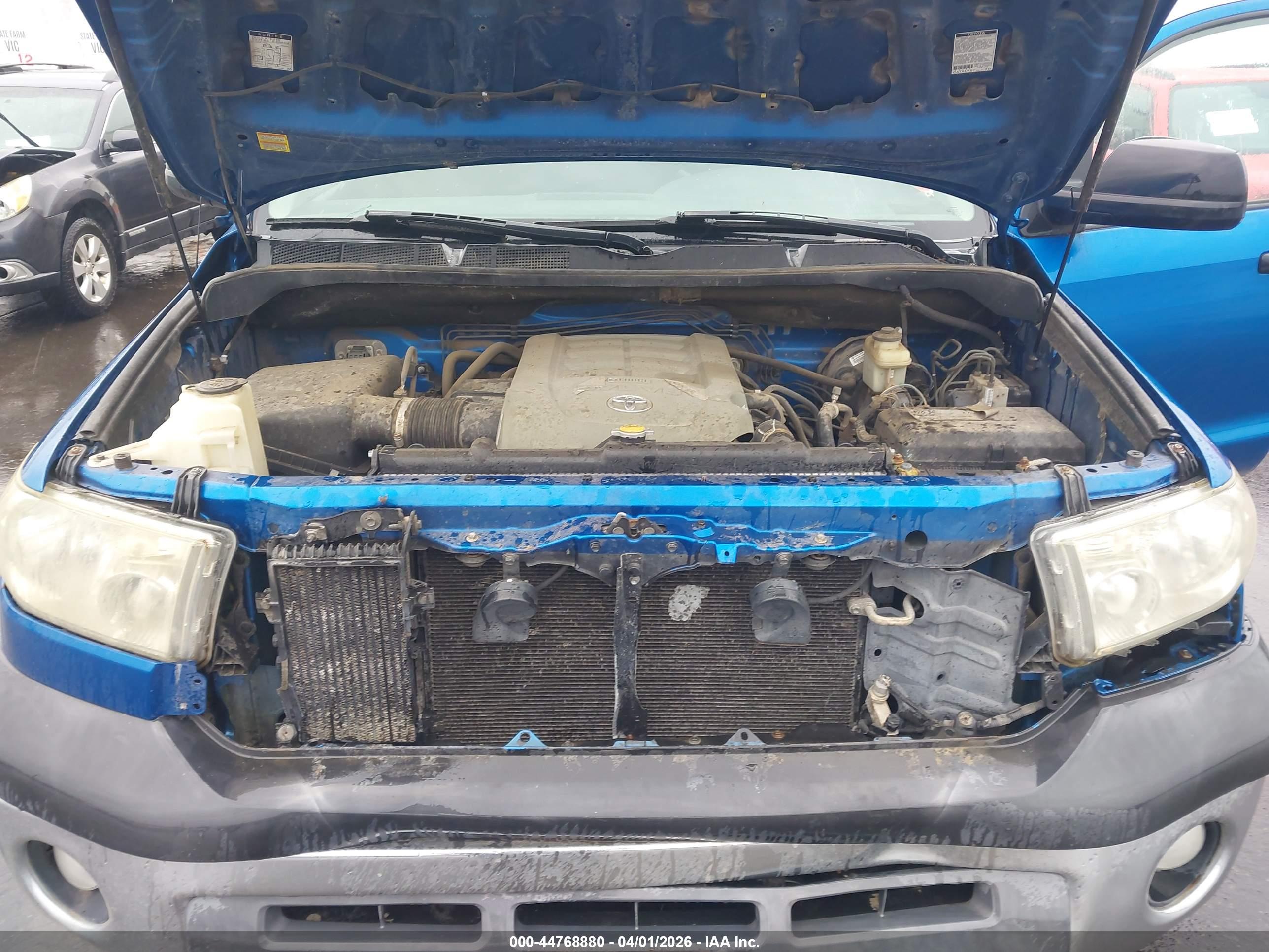 TOYOTA TUNDRA image 10