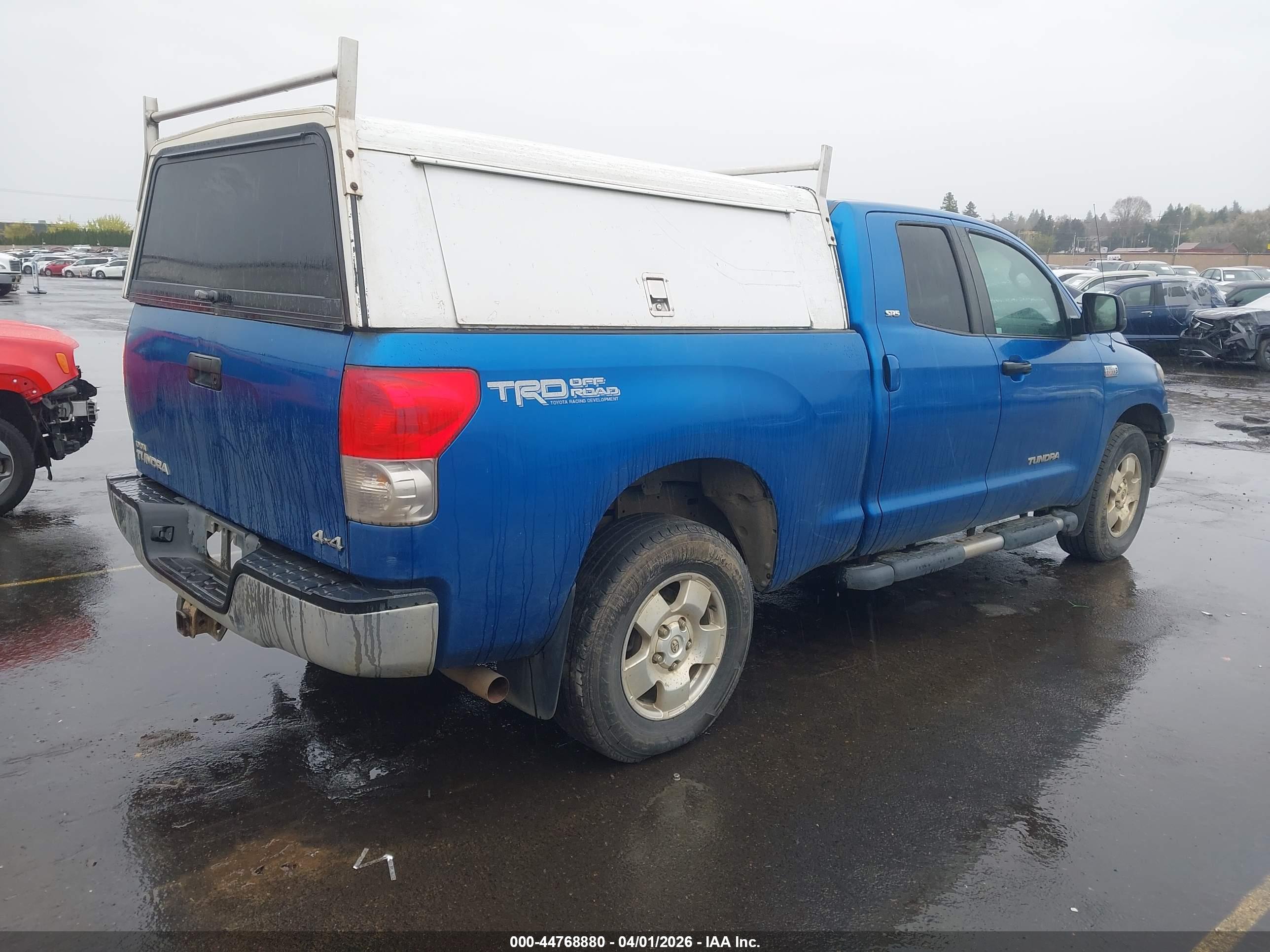 TOYOTA TUNDRA image 4
