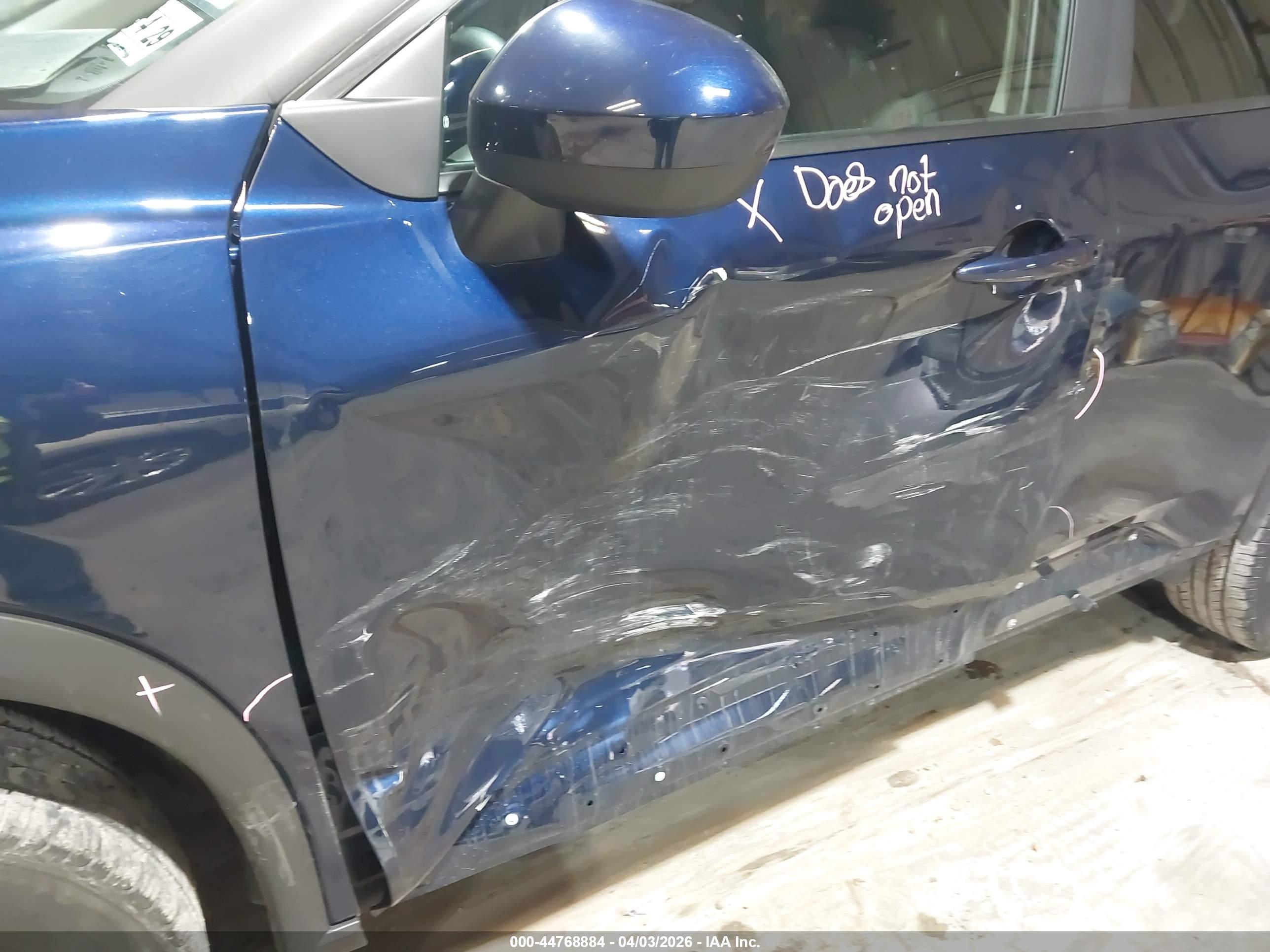 NISSAN ROGUE image 6