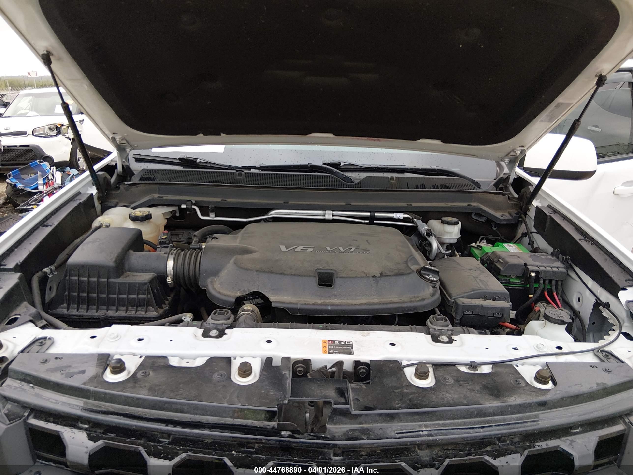 CHEVROLET COLORADO image 10
