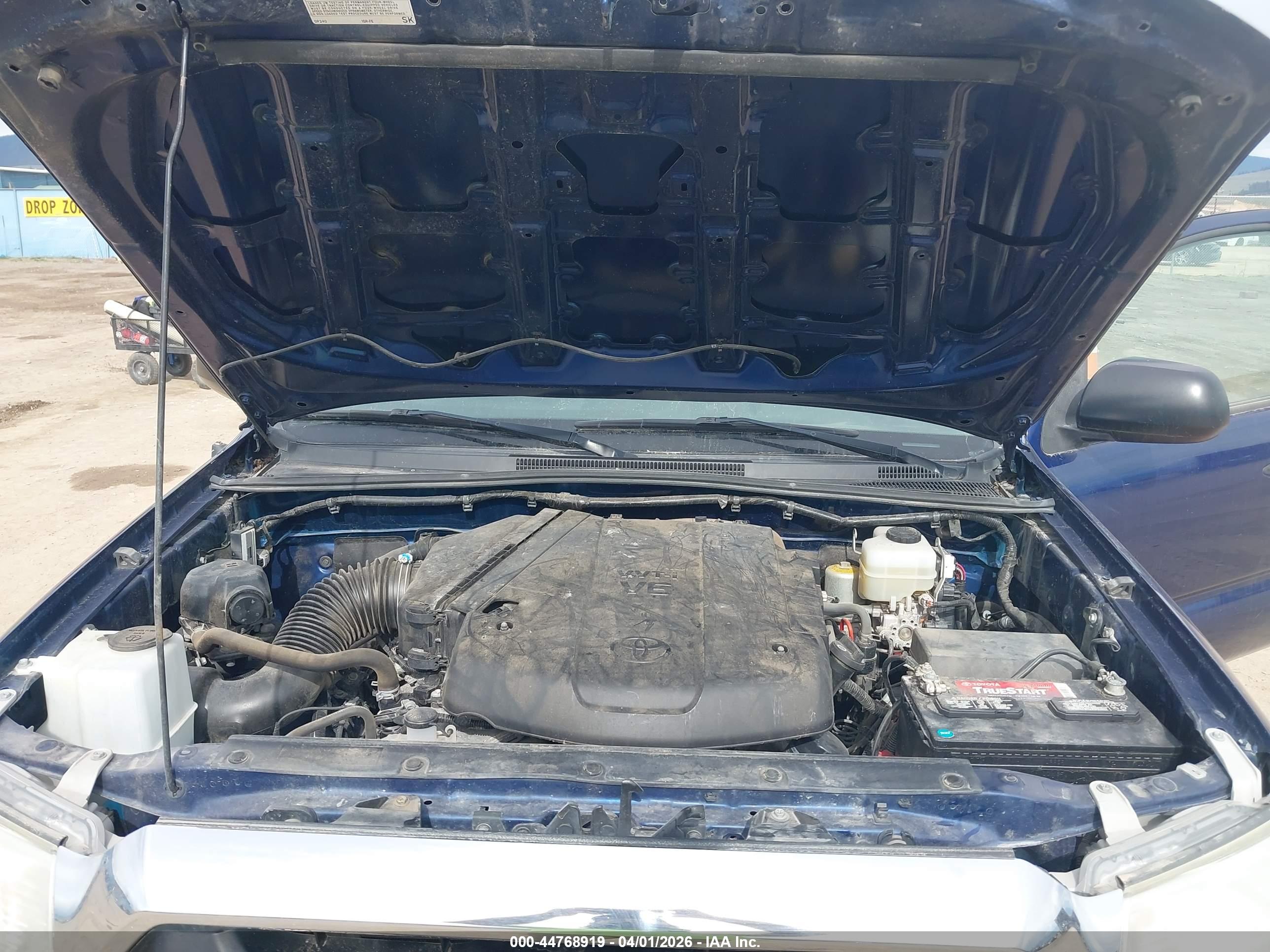 TOYOTA TACOMA image 10