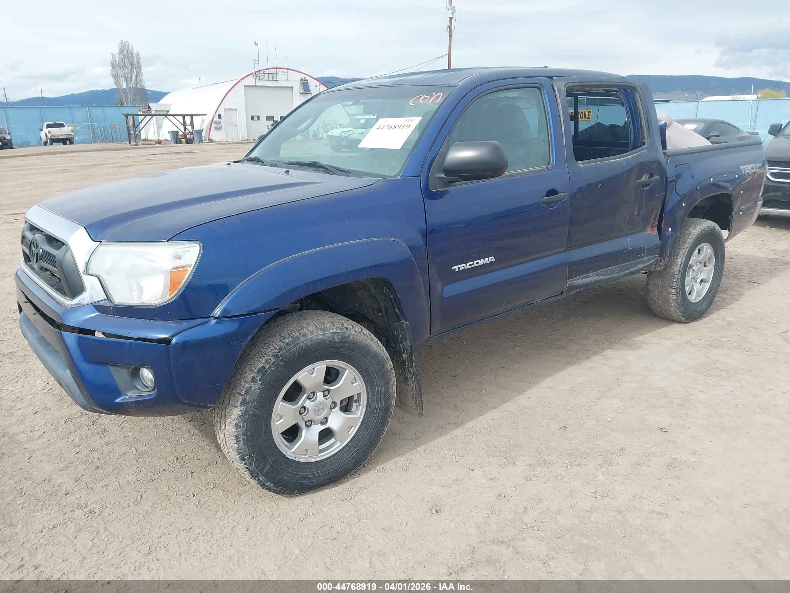 TOYOTA TACOMA image 2
