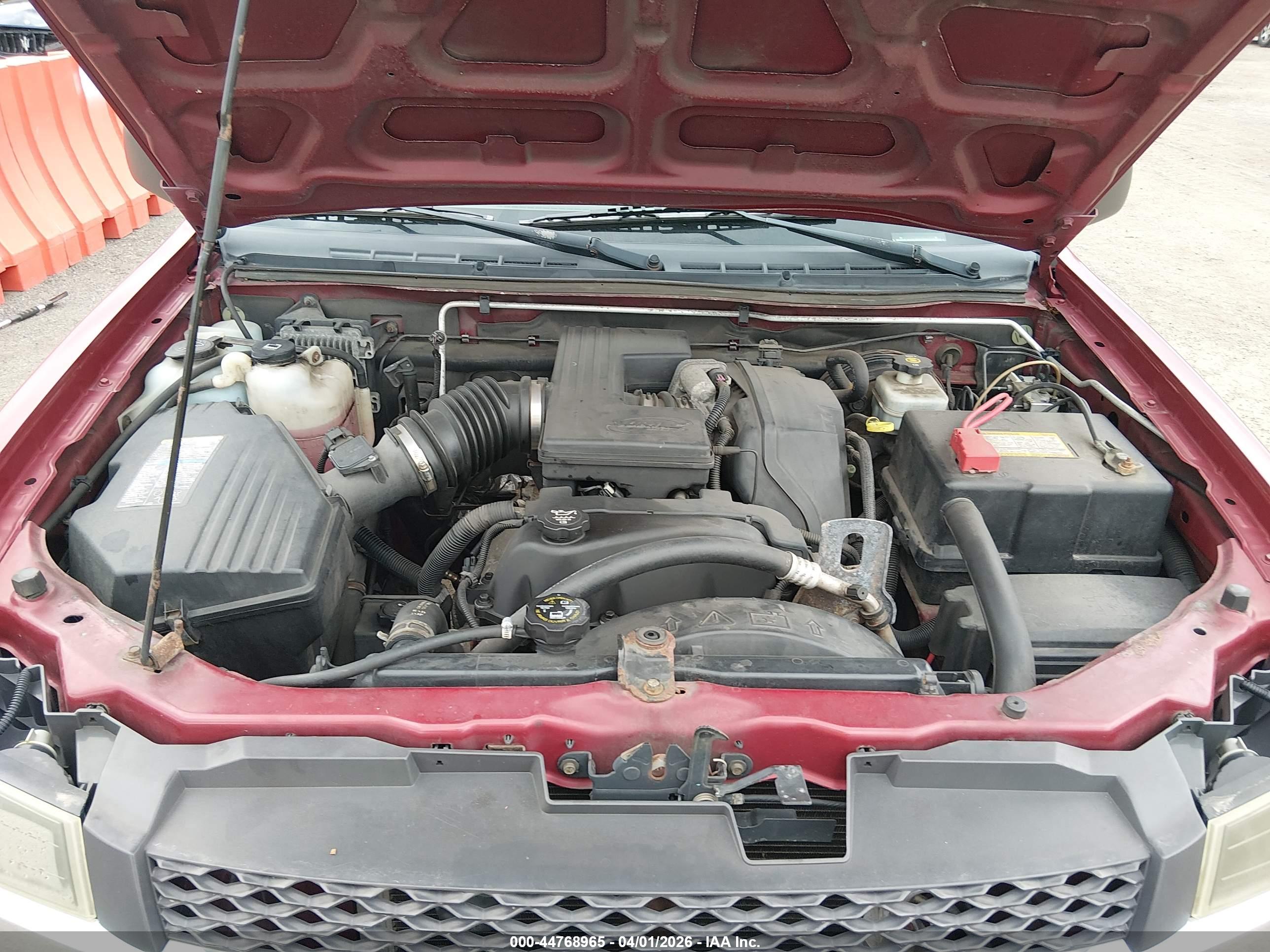 CHEVROLET COLORADO image 10