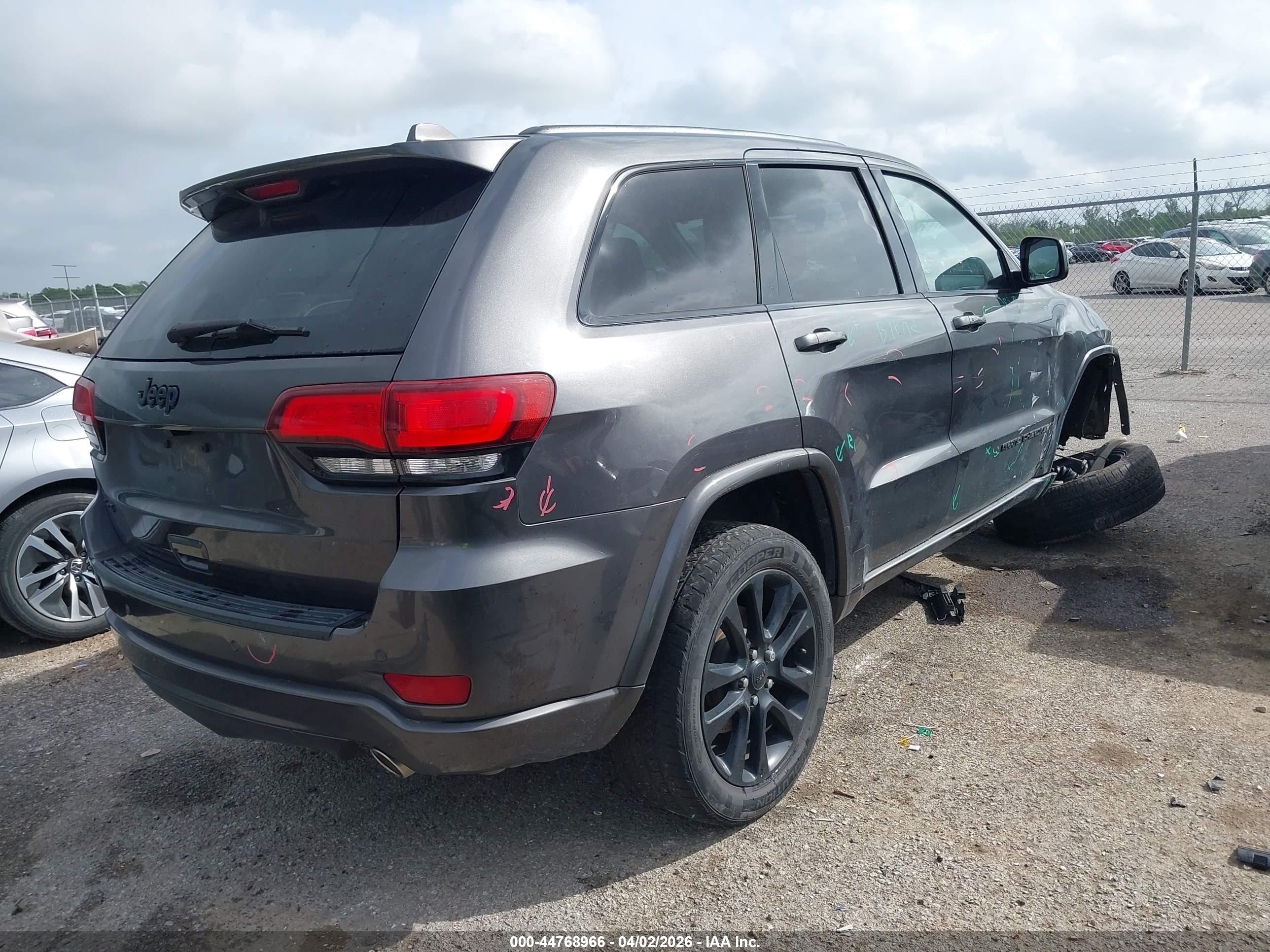JEEP GRAND image 4