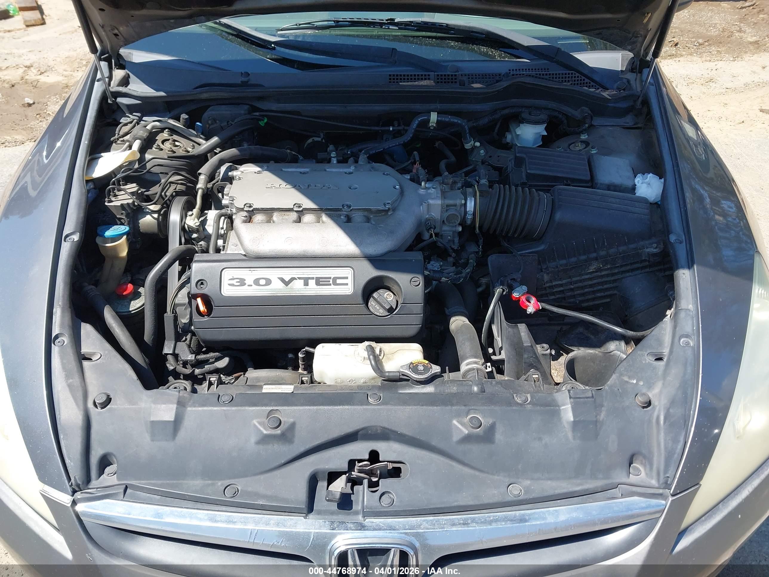 HONDA ACCORD image 10