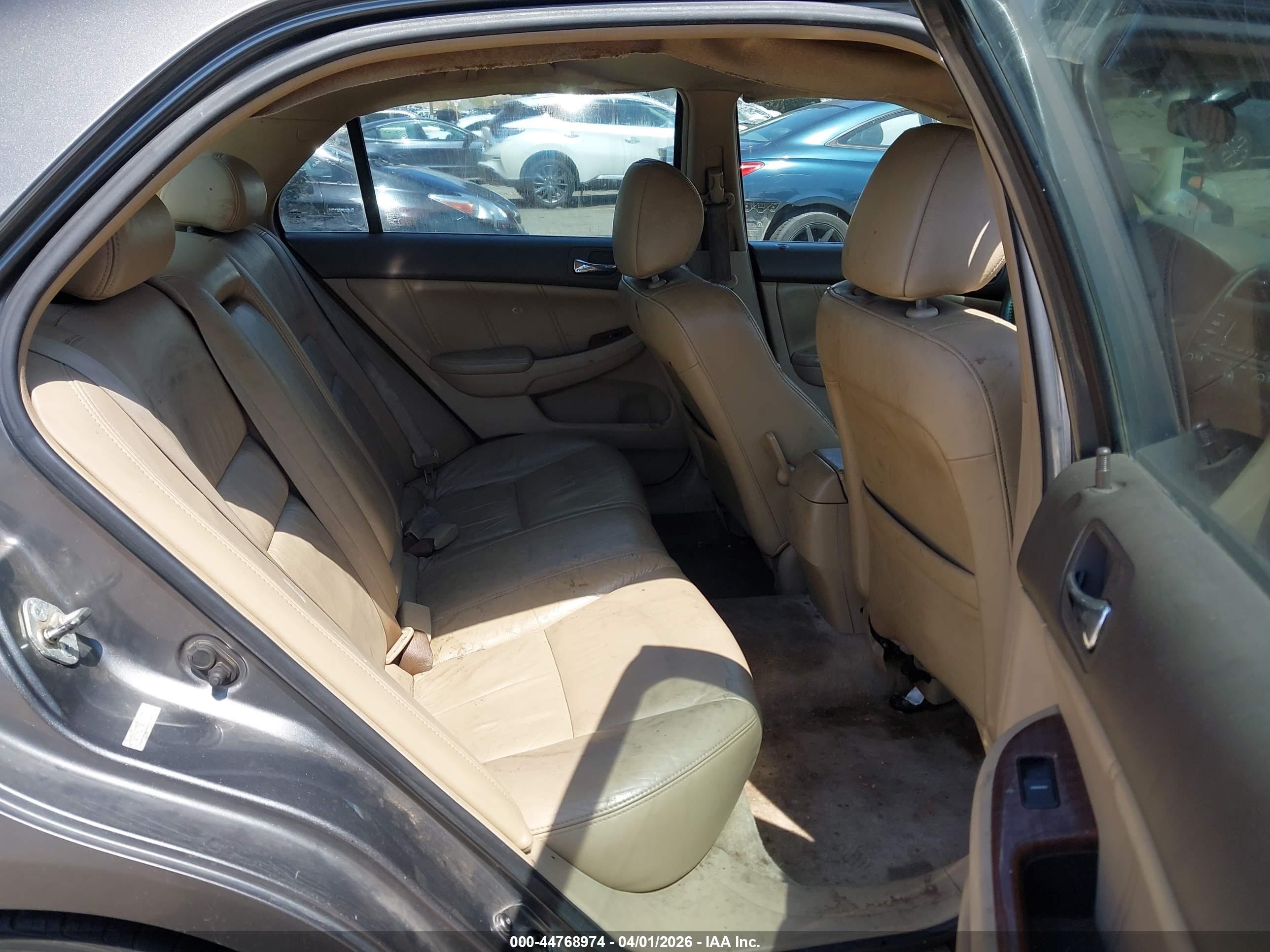 HONDA ACCORD image 8
