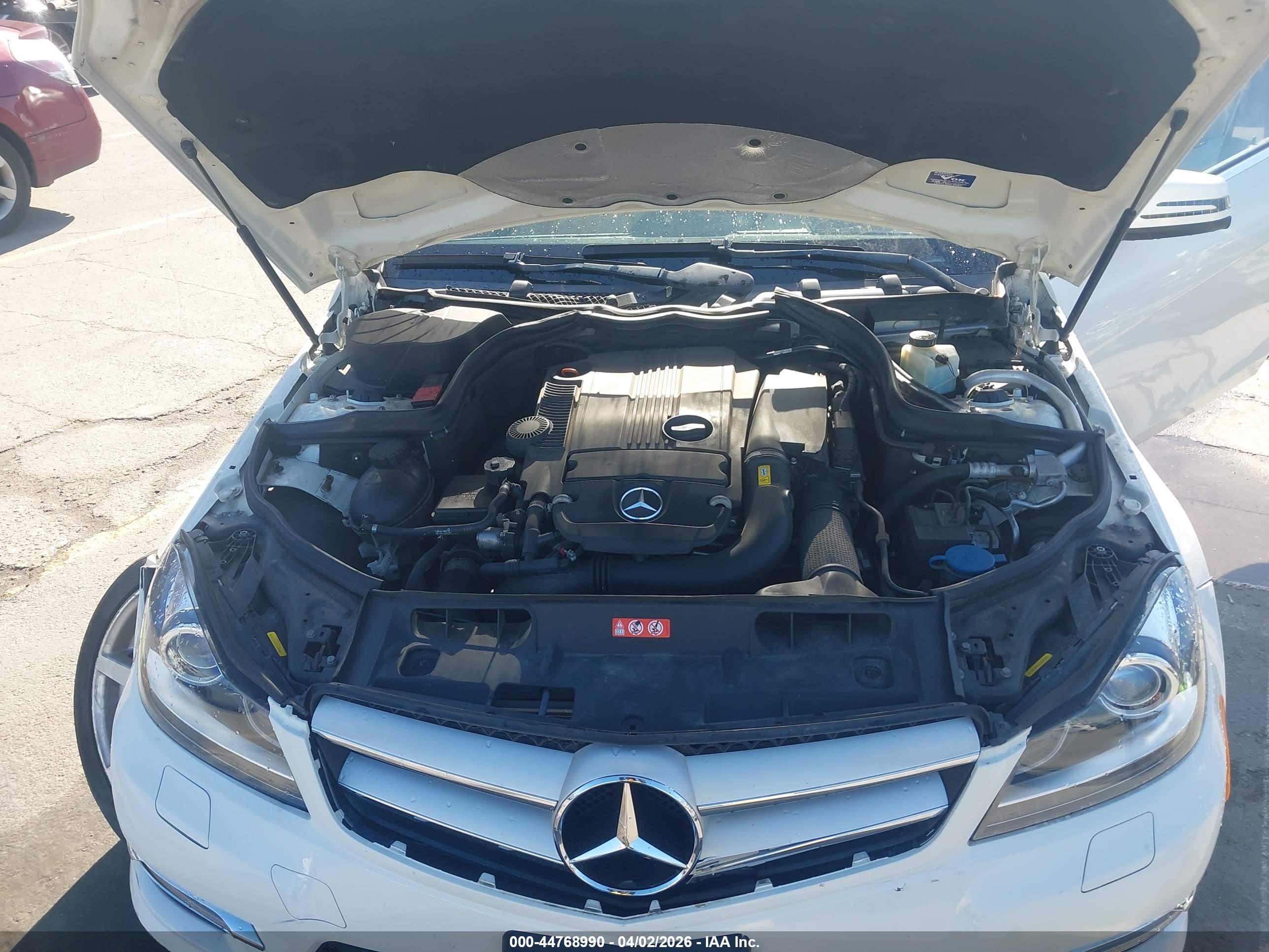 MERCEDES-BENZ C image 10