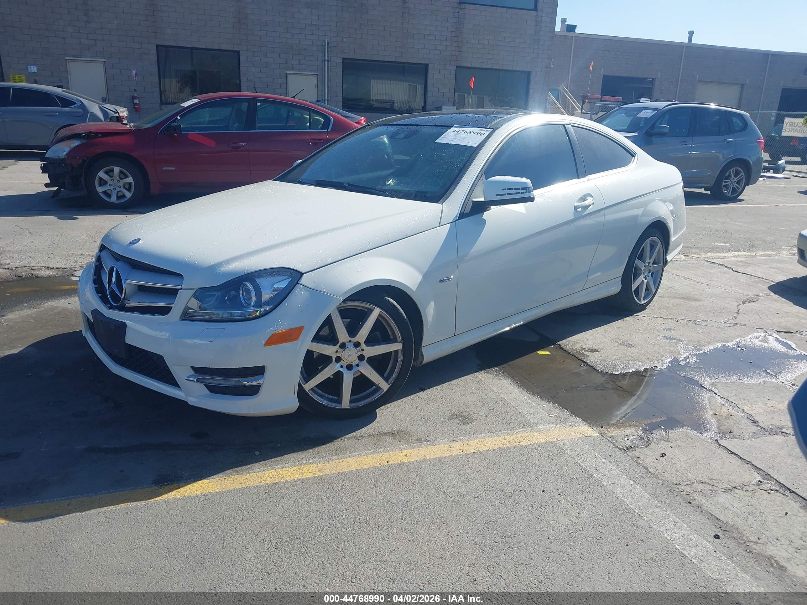 MERCEDES-BENZ C image 2