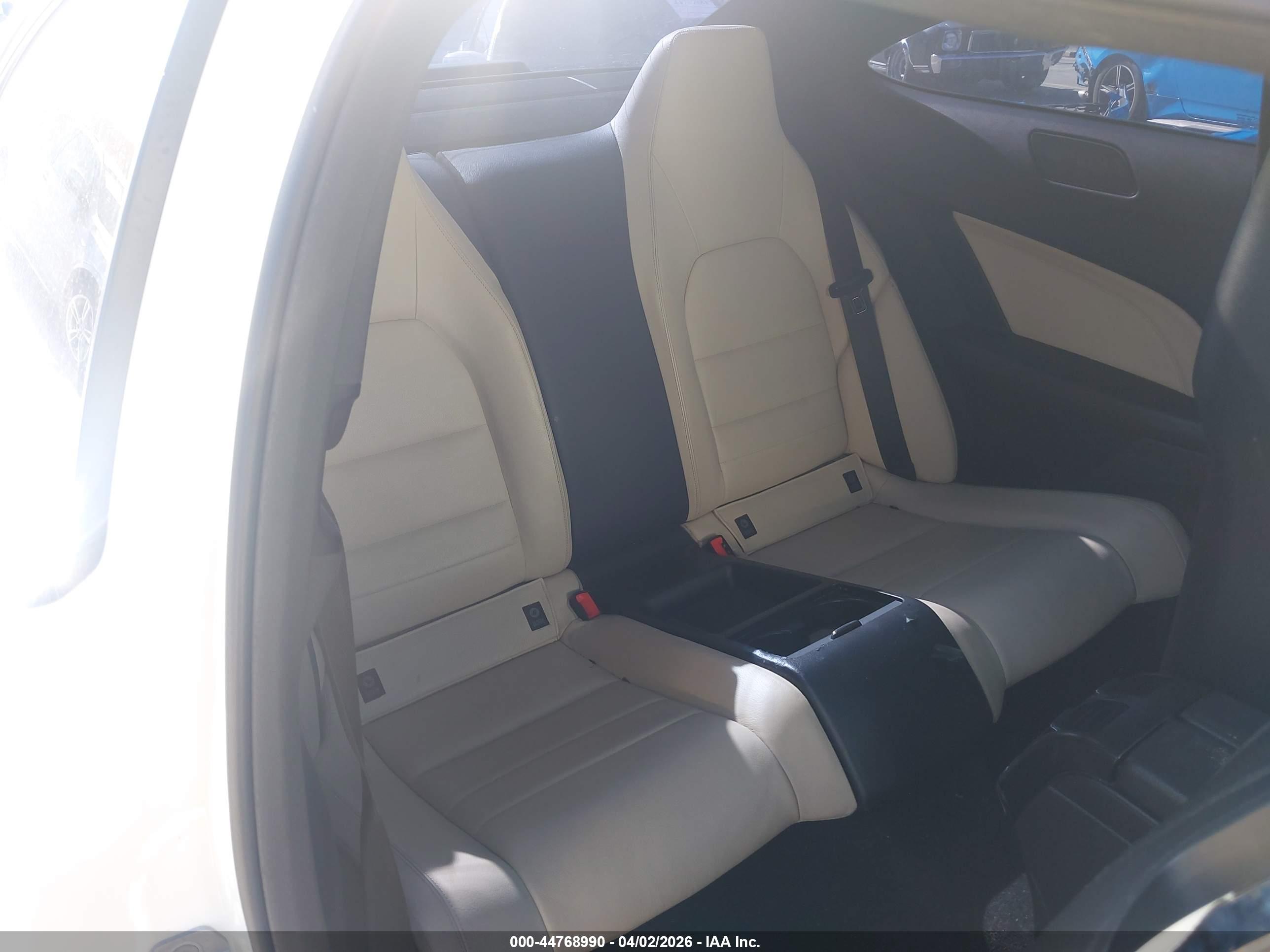 MERCEDES-BENZ C image 8