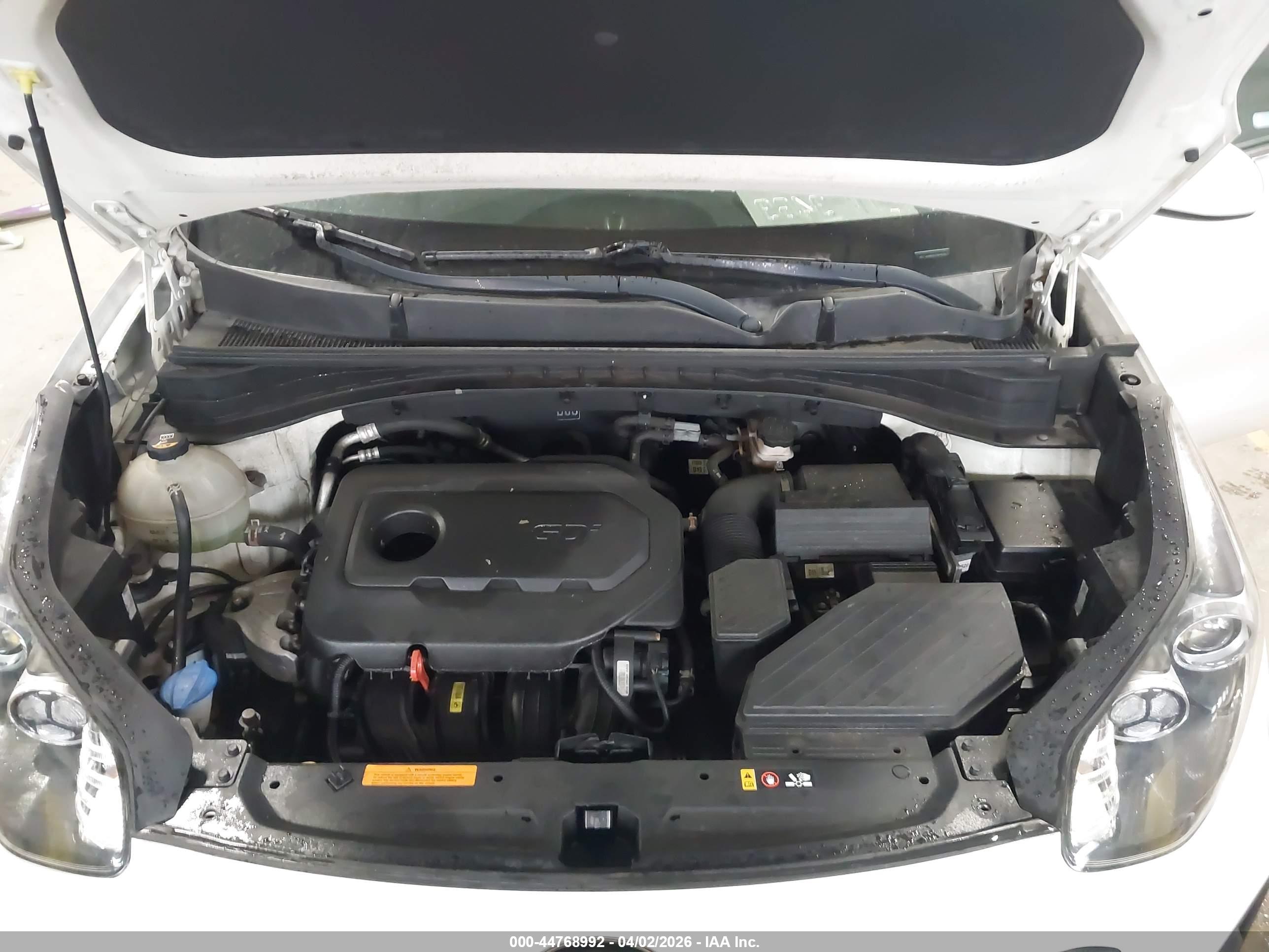 KIA SPORTAGE image 10