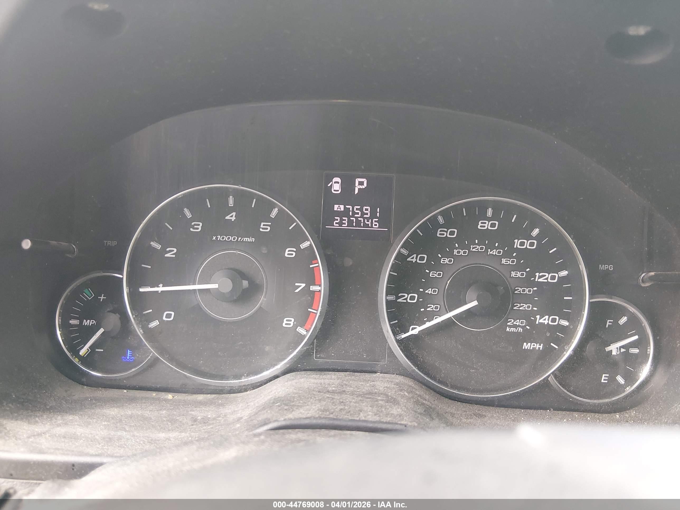 SUBARU OUTBACK image 7