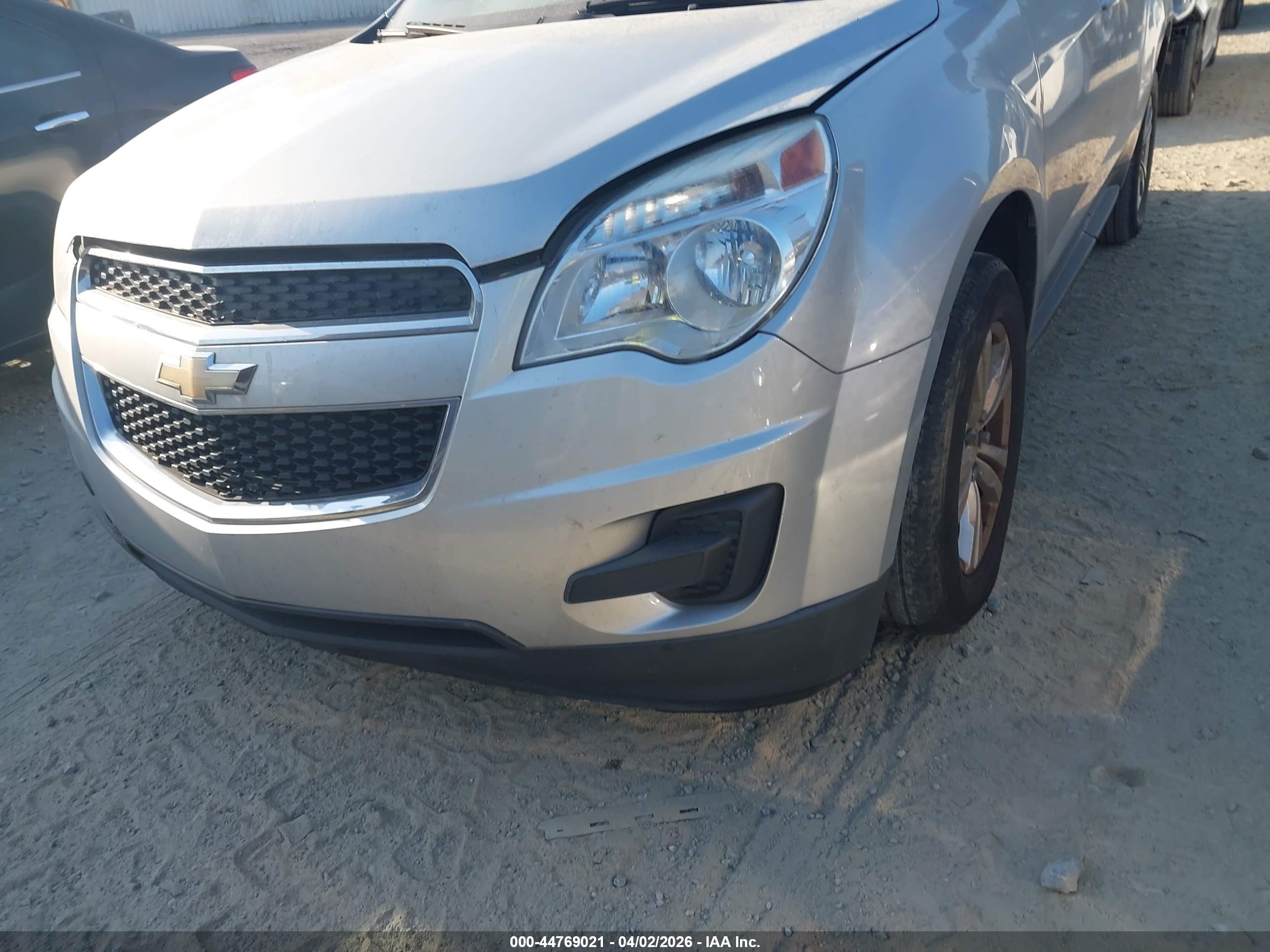 CHEVROLET EQUINOX image 6
