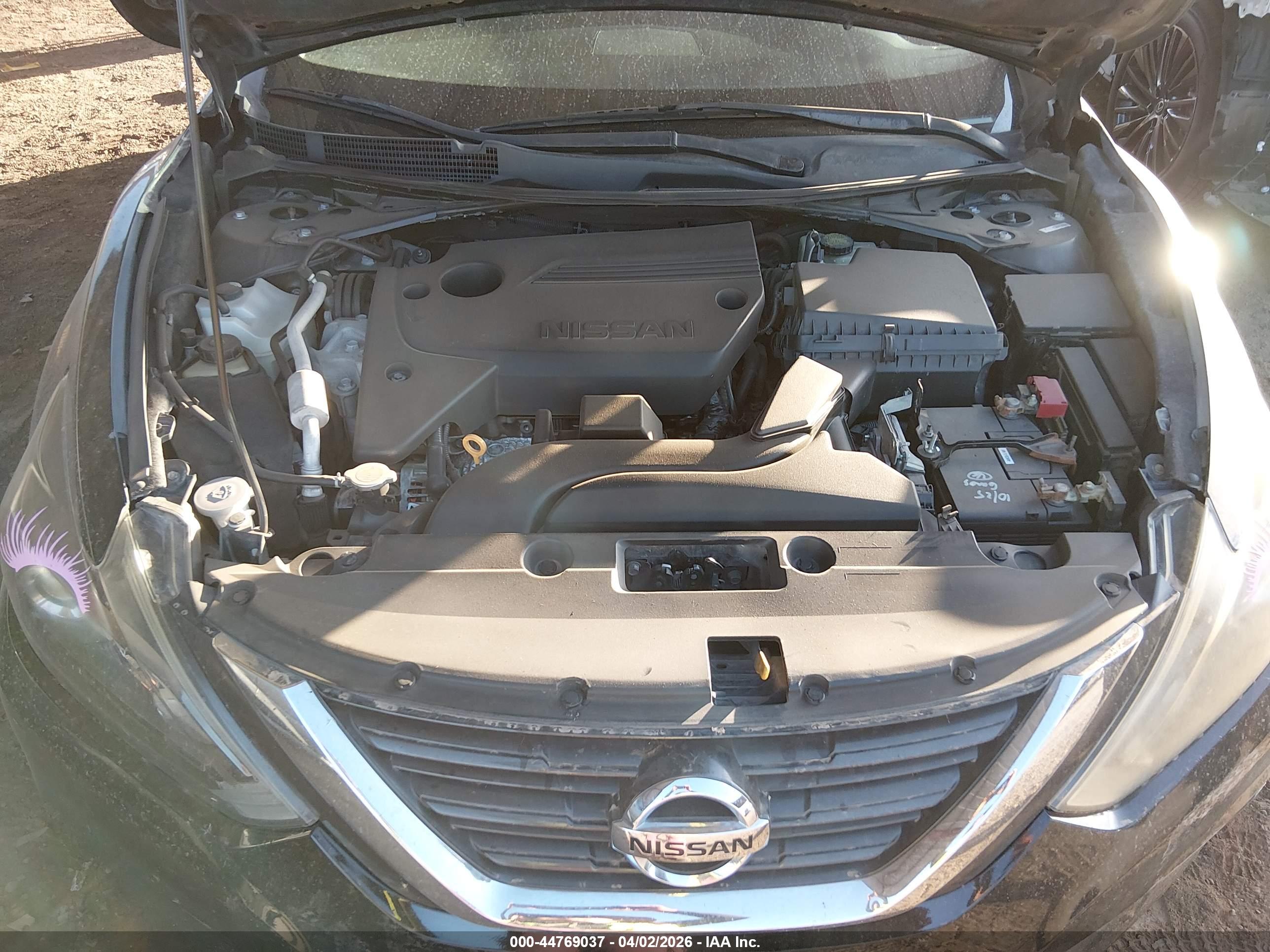 NISSAN ALTIMA image 10