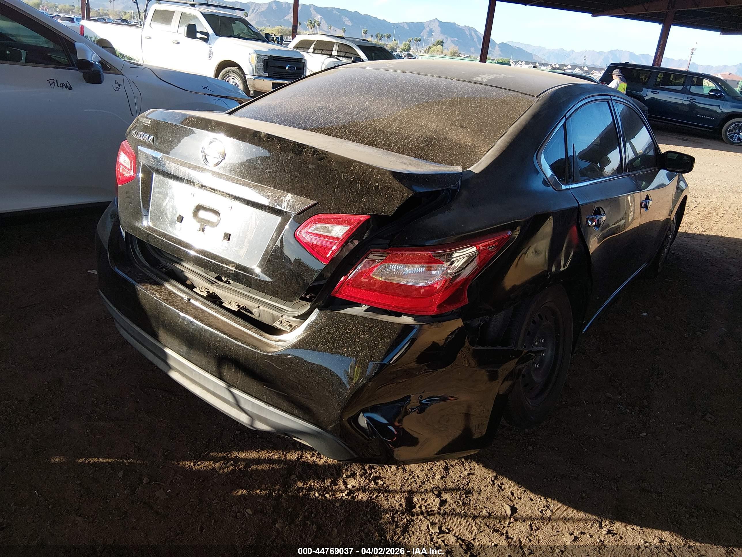 NISSAN ALTIMA image 6