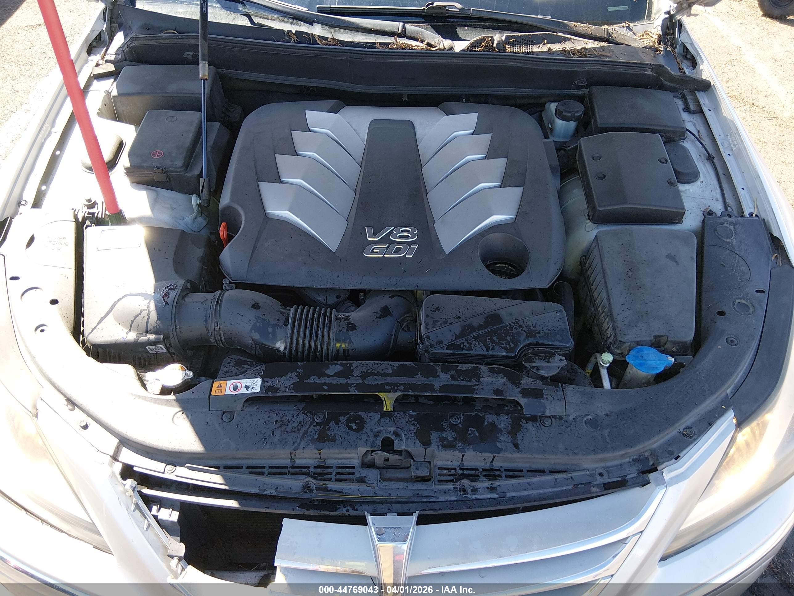HYUNDAI GENESIS image 10
