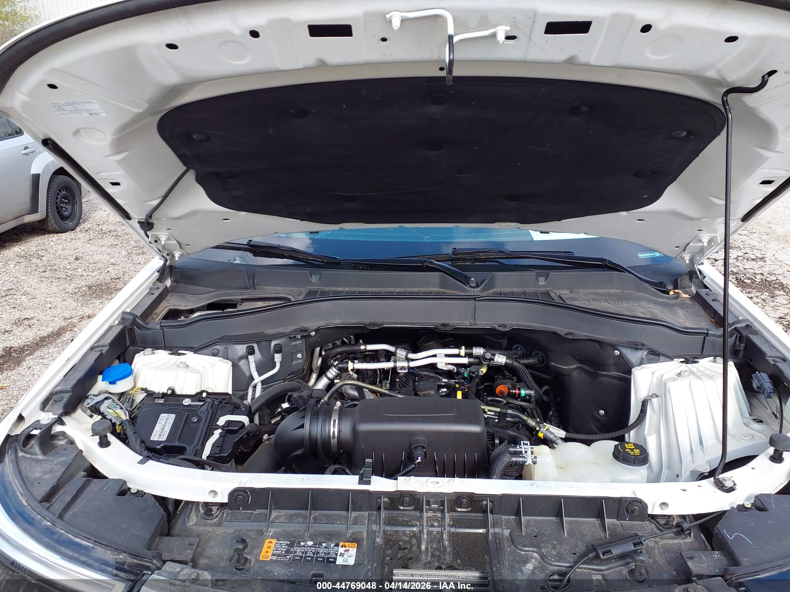 FORD EXPLORER image 10