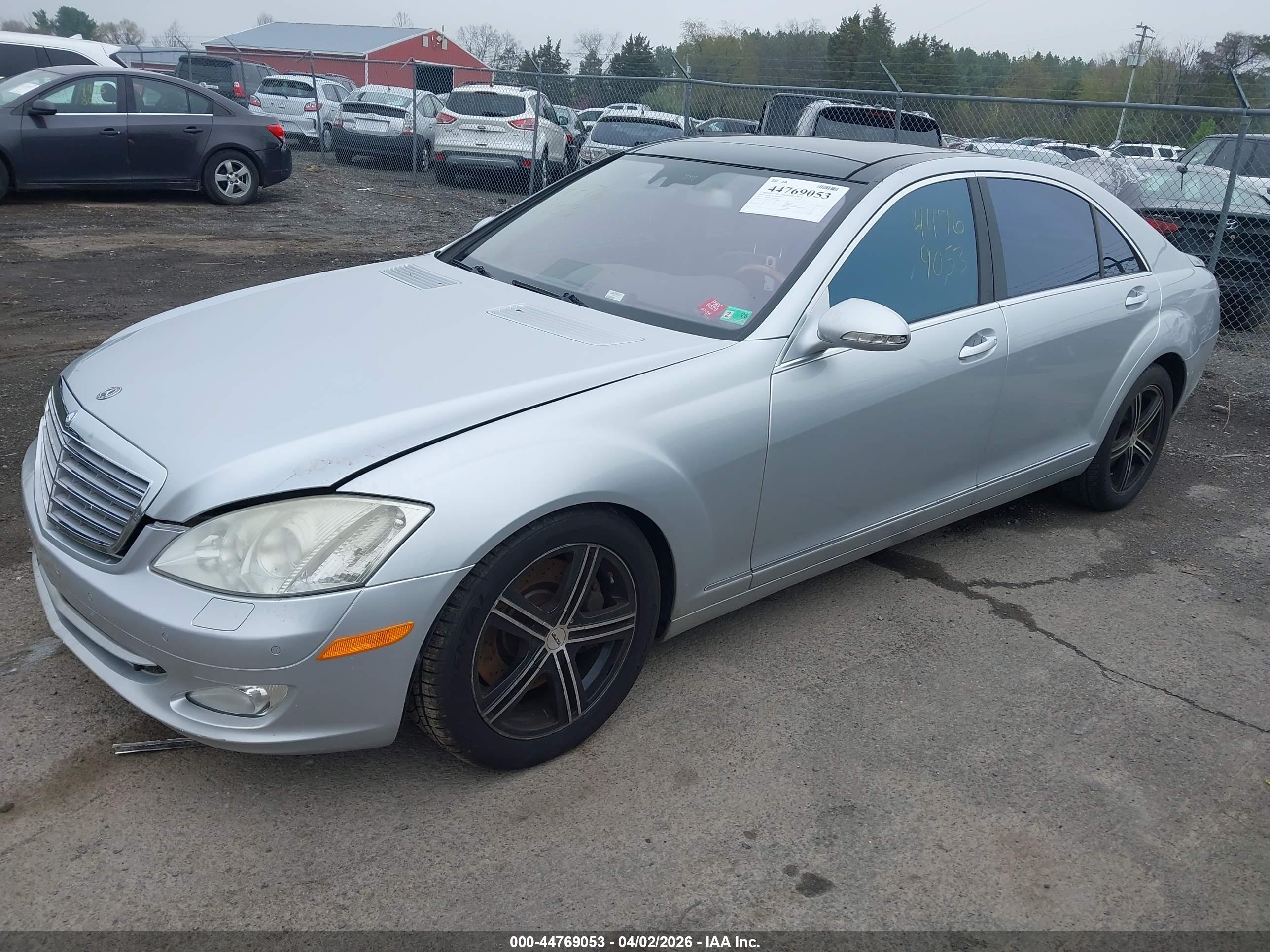 MERCEDES-BENZ S image 2