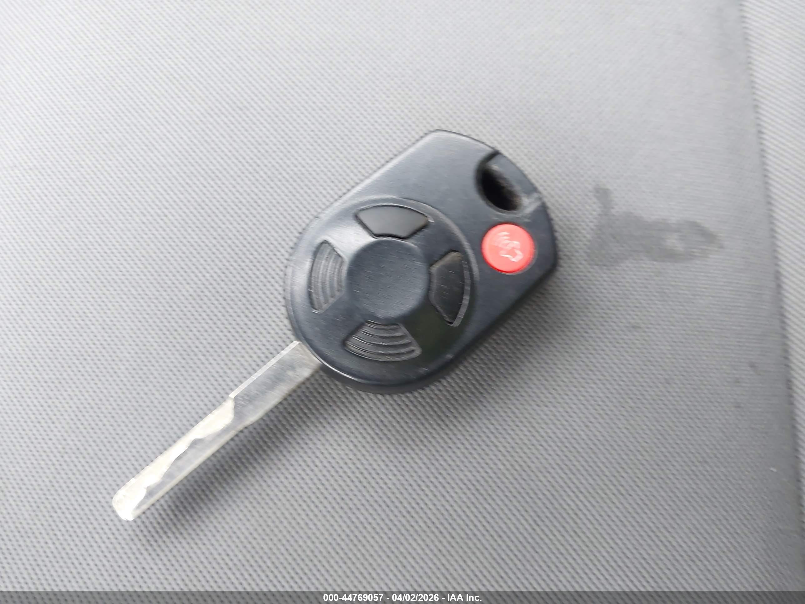 FORD ESCAPE image 11