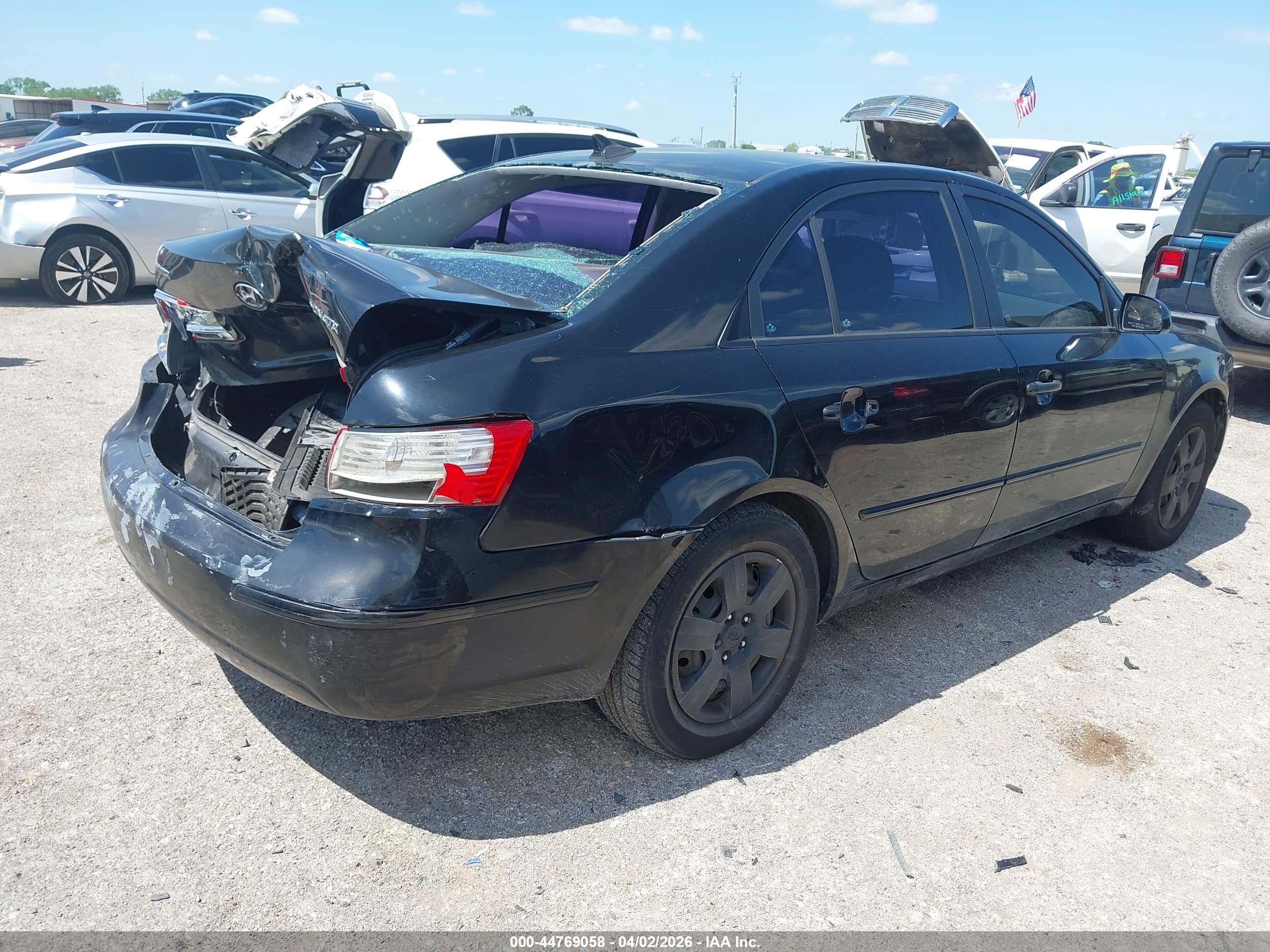 HYUNDAI SONATA image 4
