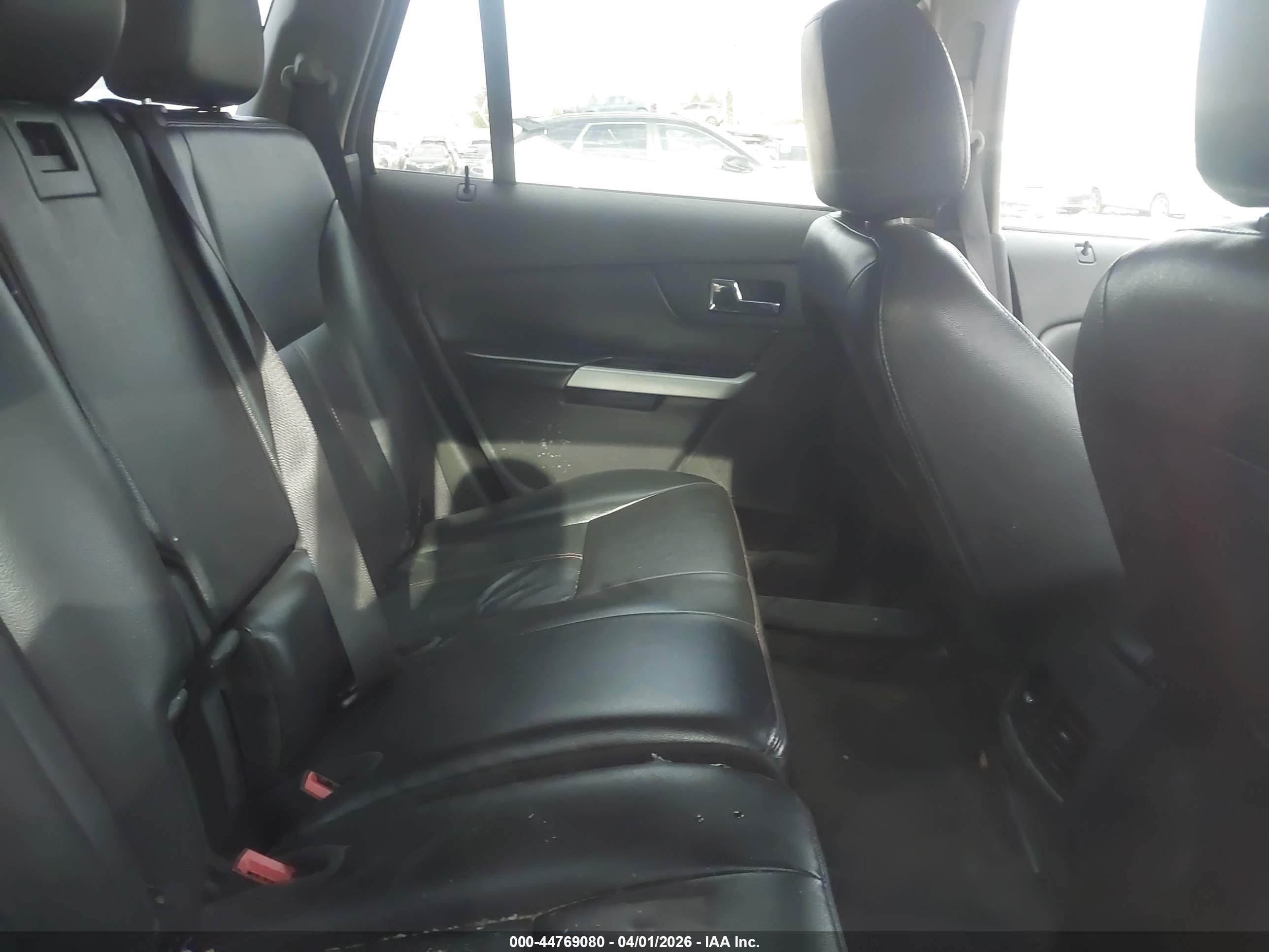 FORD EDGE image 8