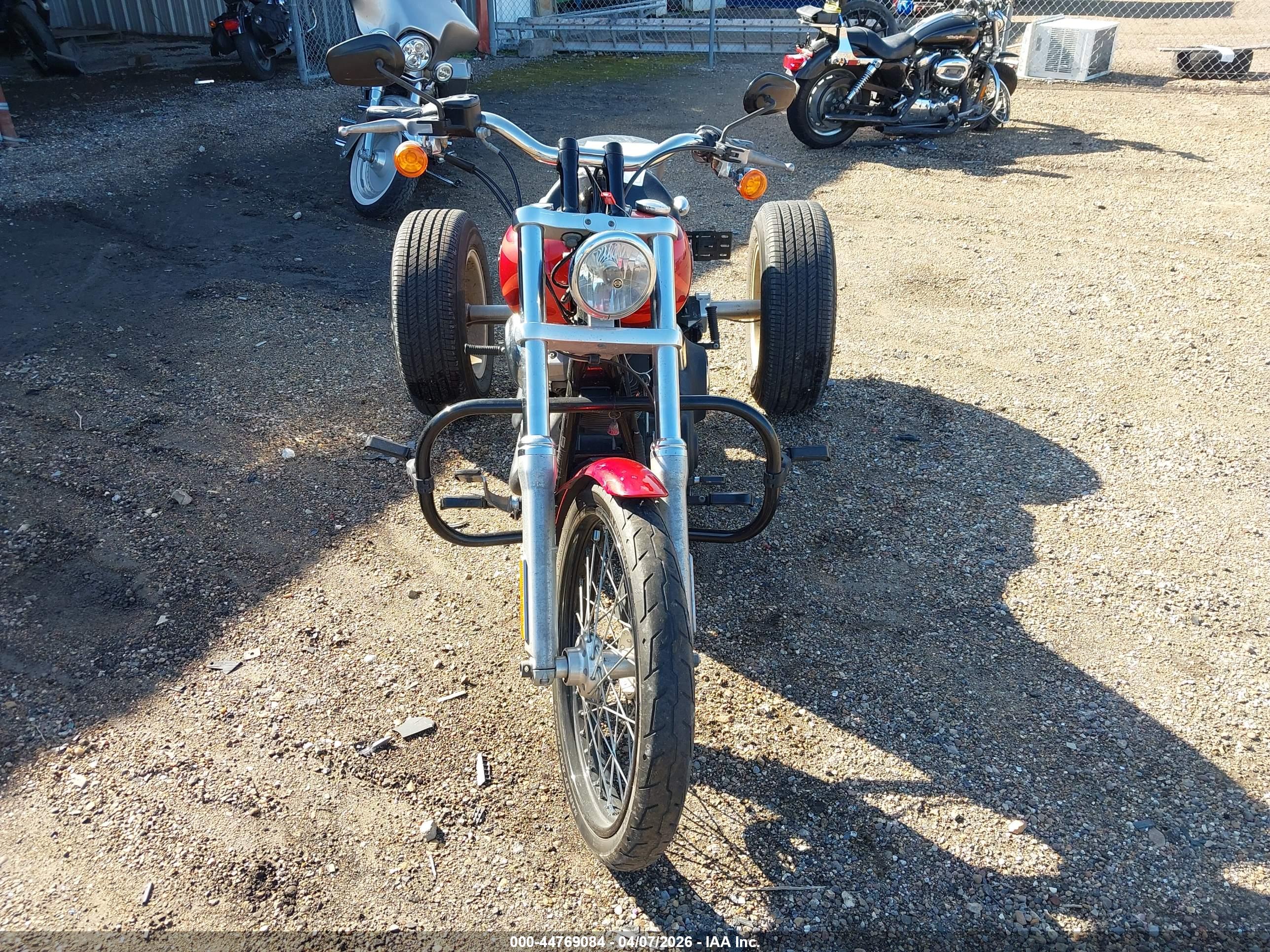 HARLEY-DAVIDSON FXDWG image 5