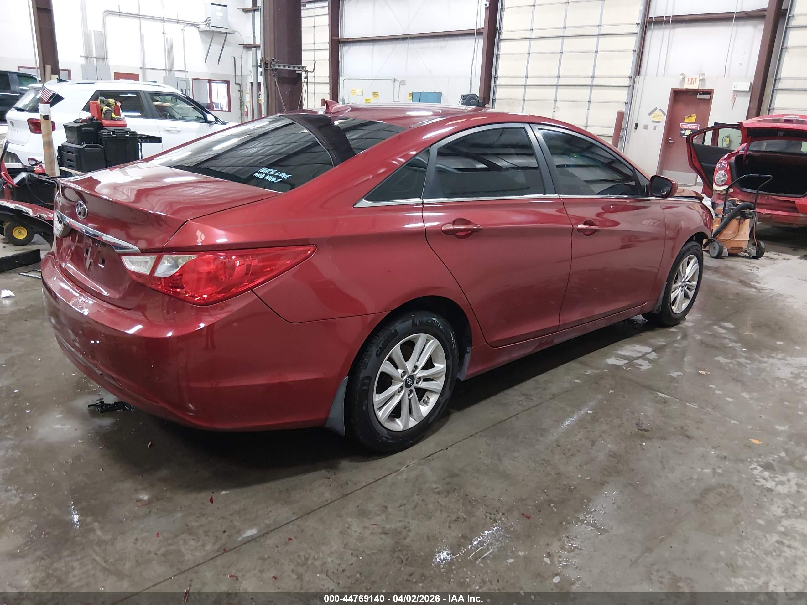 HYUNDAI SONATA image 4