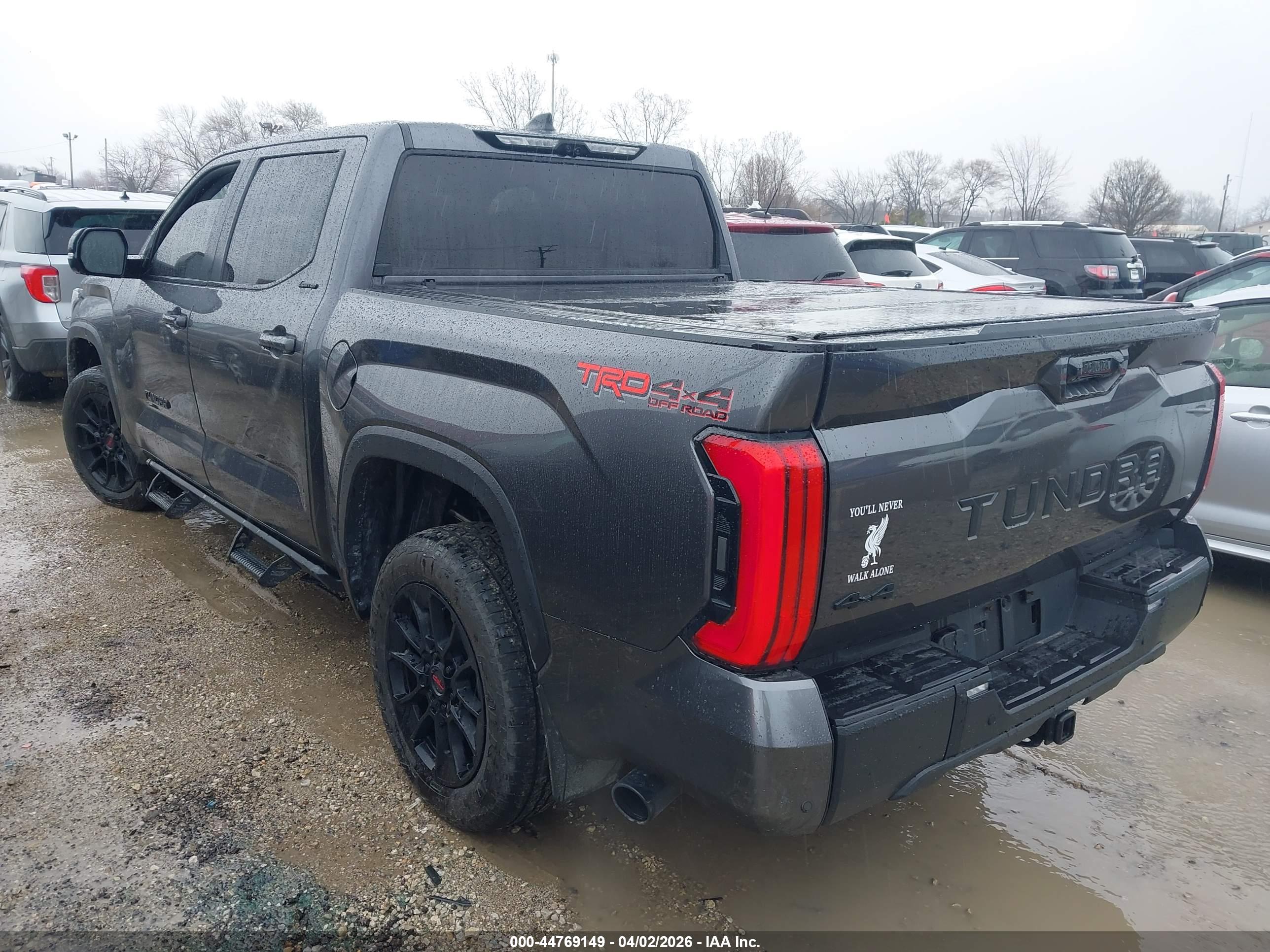 TOYOTA TUNDRA image 3