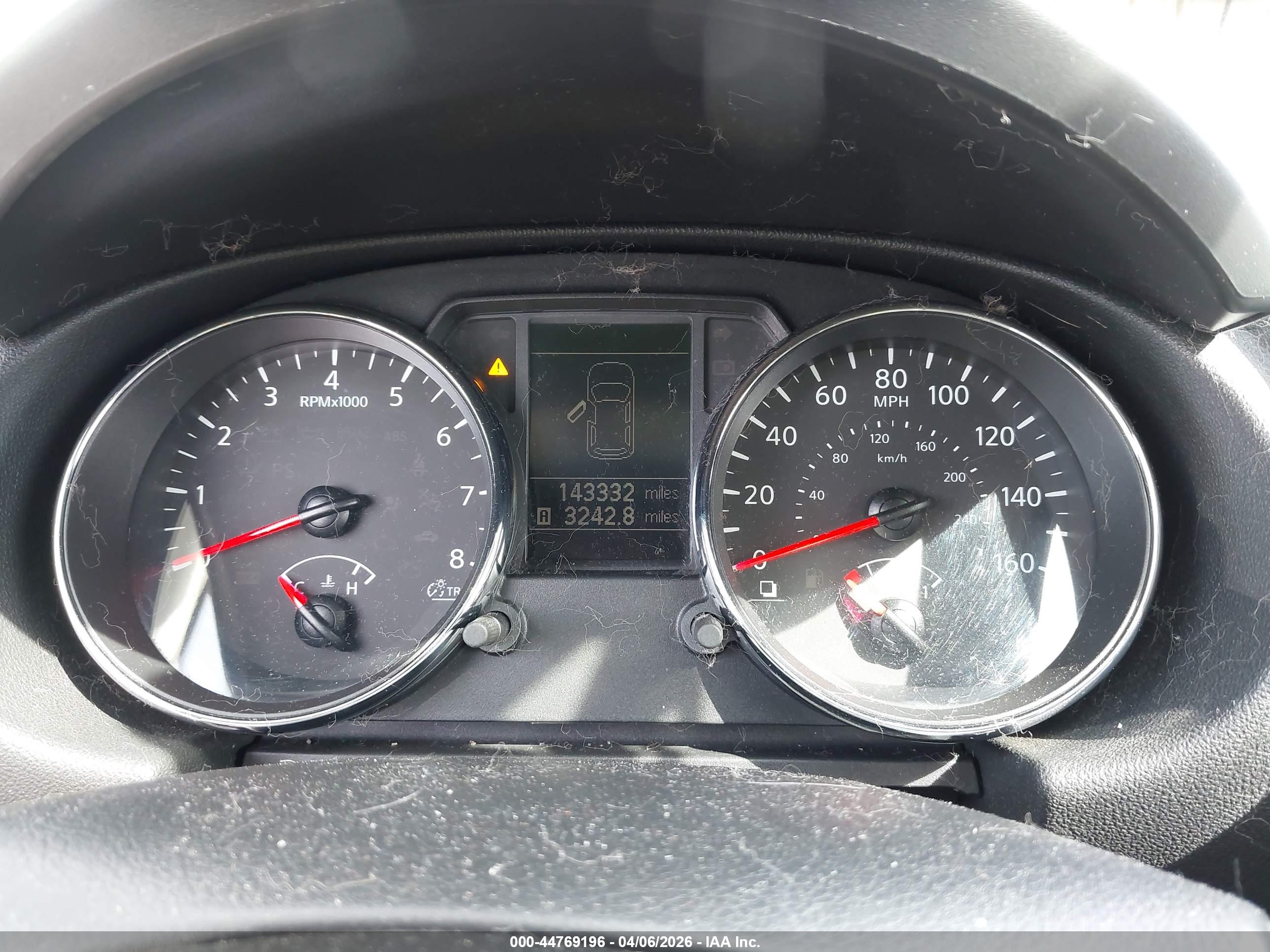 NISSAN ROGUE image 7